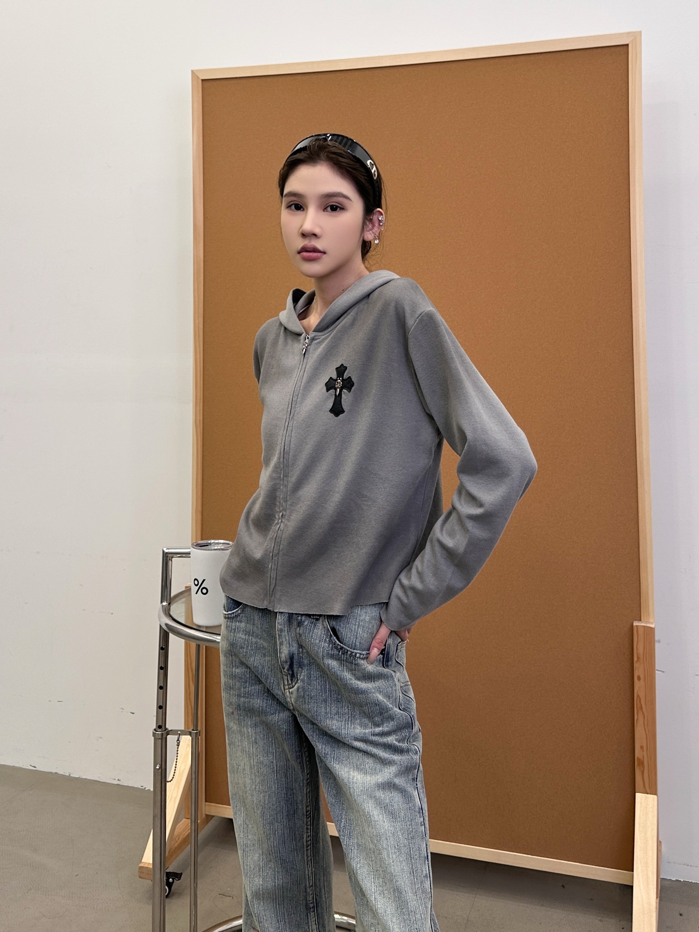 🆕克罗心 ｜ 新款开衫卫衣，成衣洗水喷色工艺加手工刺绣十字标，尺码sml