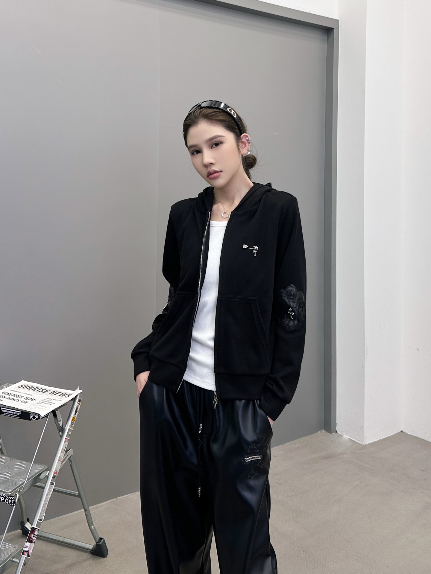 🆕克罗心 ｜ 新款卫衣开衫，成衣洗水工艺加多处双层手工贴皮刺绣，男女同款，尺码sml