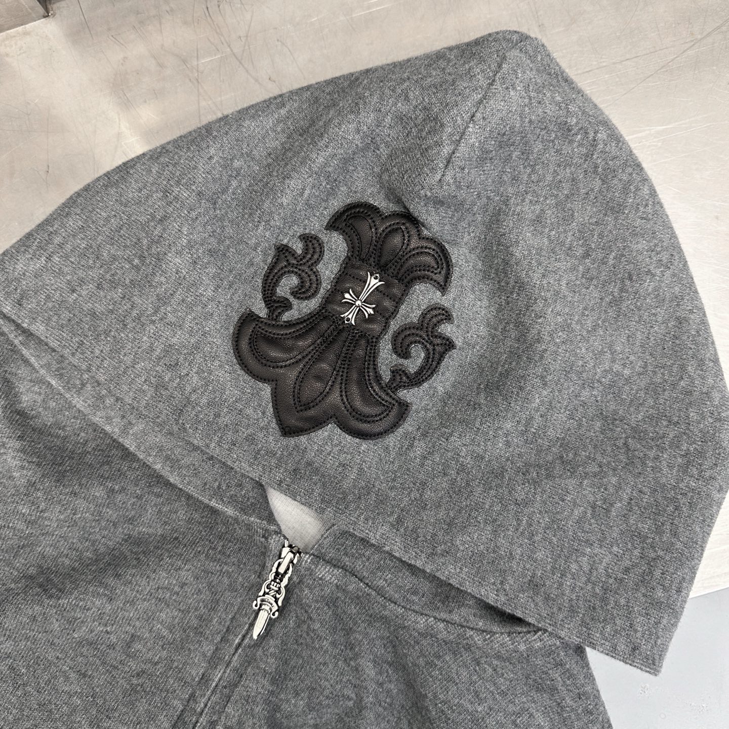 🆕克罗心 ｜ 新款卫衣开衫，成衣洗水工艺加多处双层手工贴皮刺绣，男女同款，尺码sml