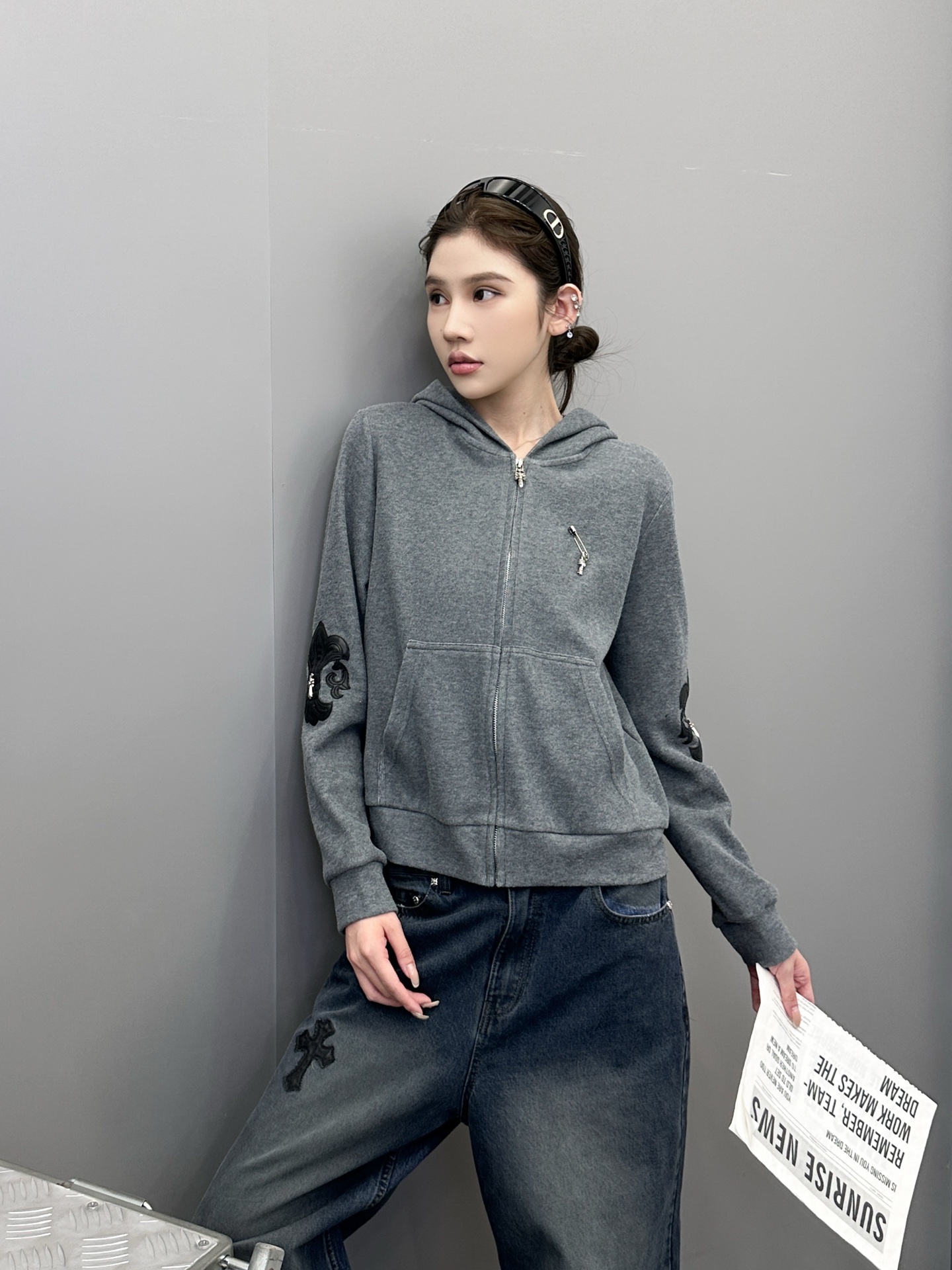 🆕克罗心 ｜ 新款卫衣开衫，成衣洗水工艺加多处双层手工贴皮刺绣，男女同款，尺码sml