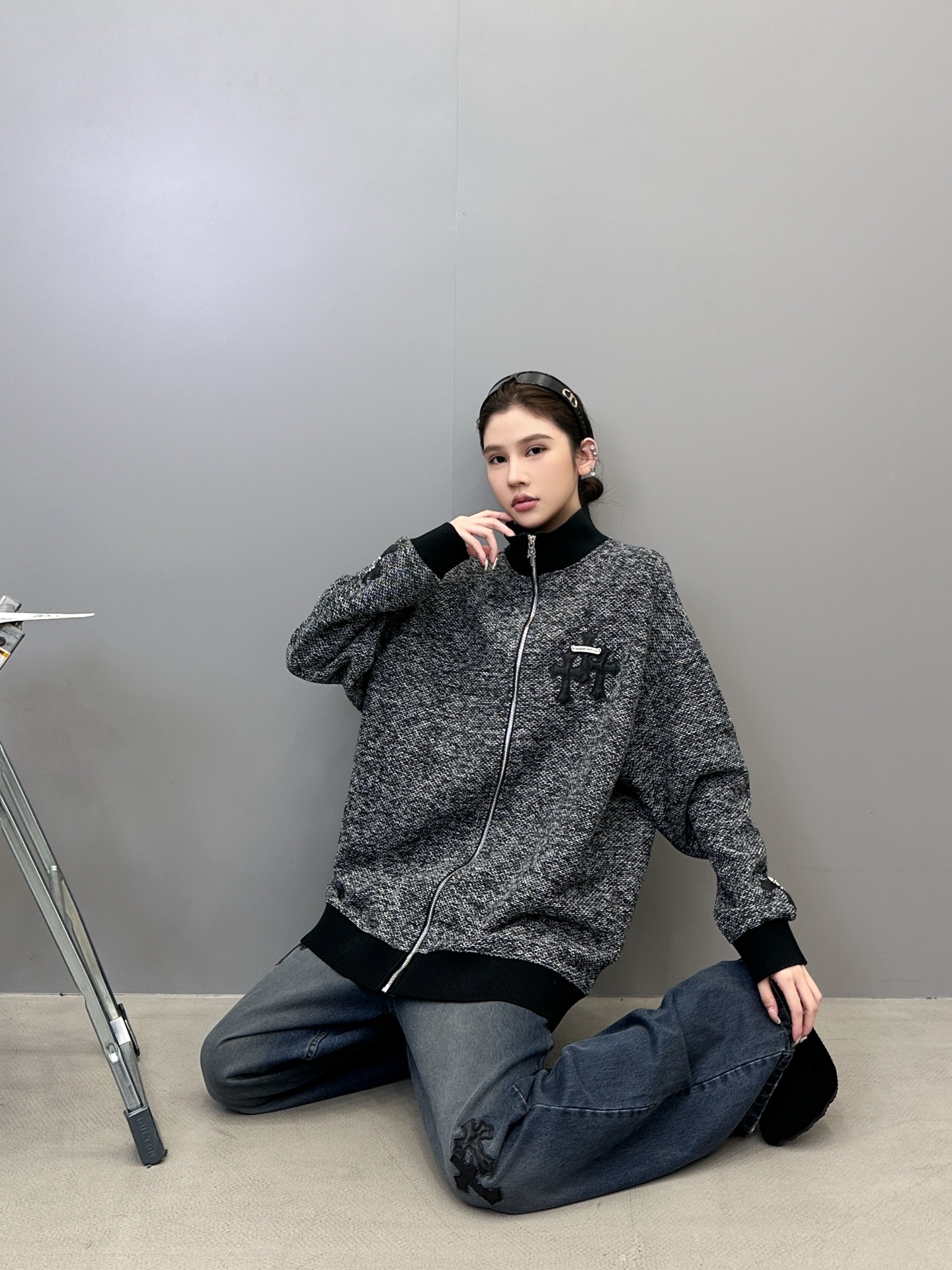 🆕克罗心 ｜ 新款开衫，经典手工刺绣金属十字标，混纺休闲面料，男女同款，尺码sml