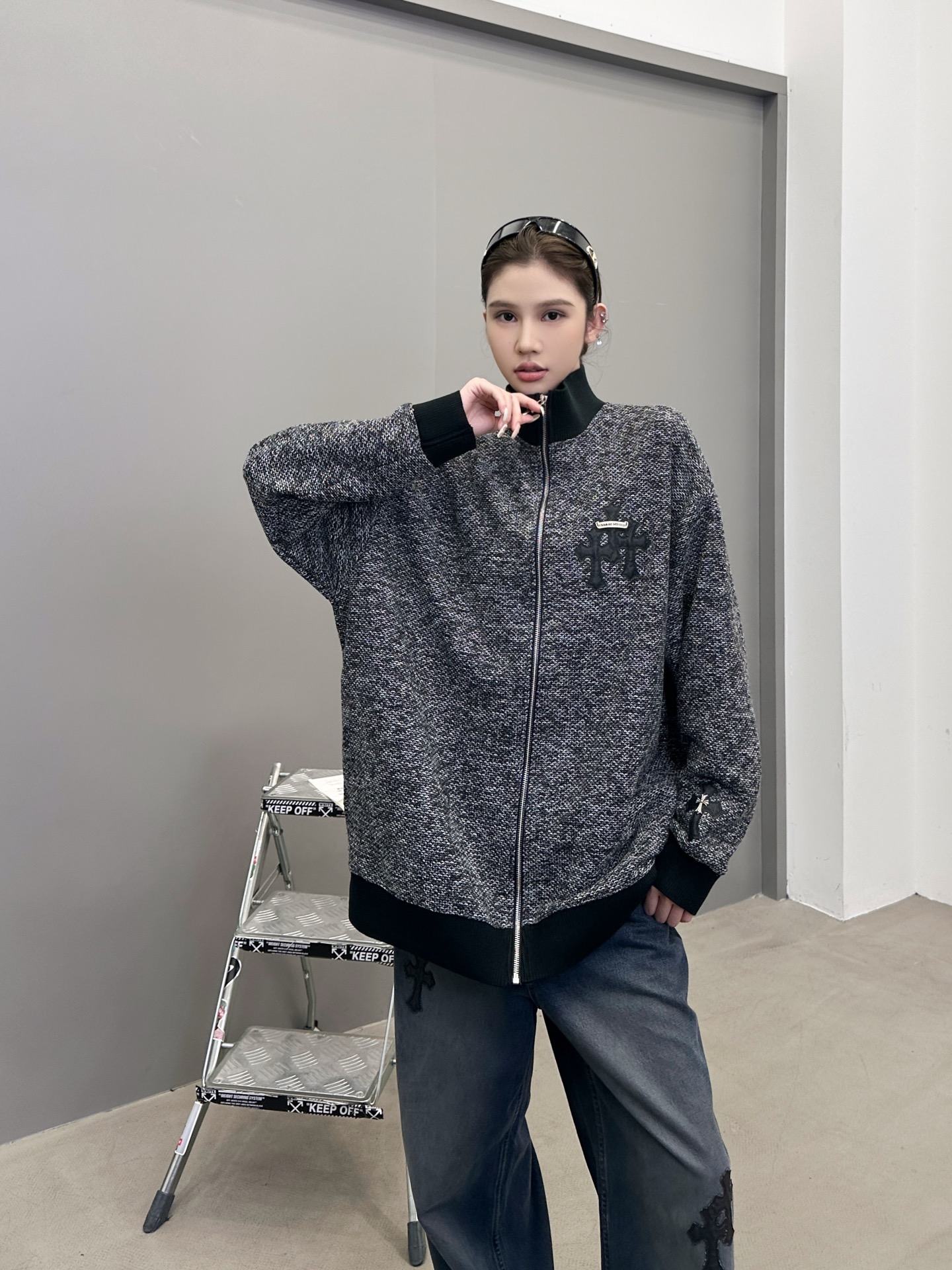 🆕克罗心 ｜ 新款开衫，经典手工刺绣金属十字标，混纺休闲面料，男女同款，尺码sml