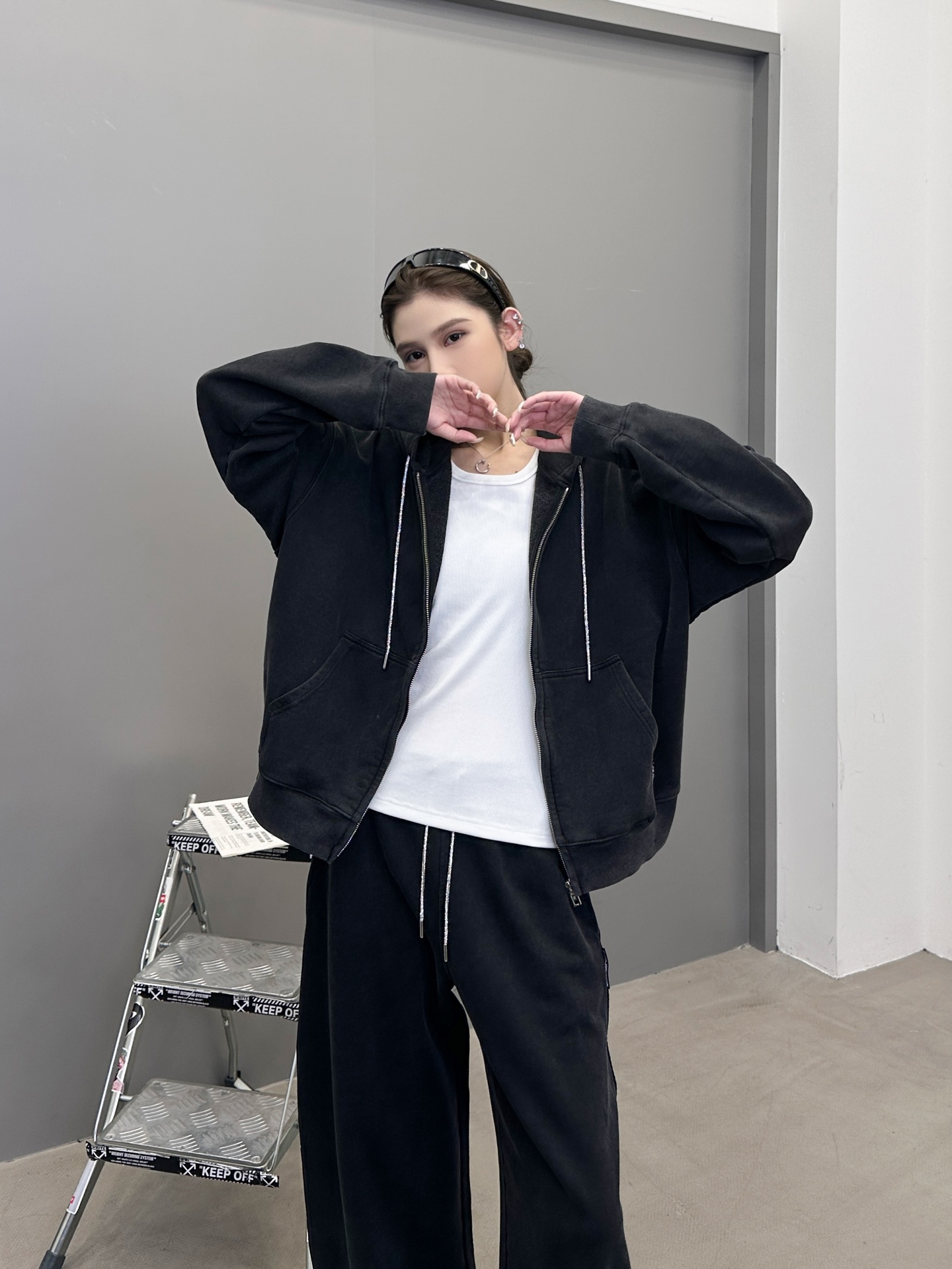 🆕大王 ｜ 新款卫衣开衫，成衣洗水炒色工艺加全钻抽绳，休闲时尚，尺码sml