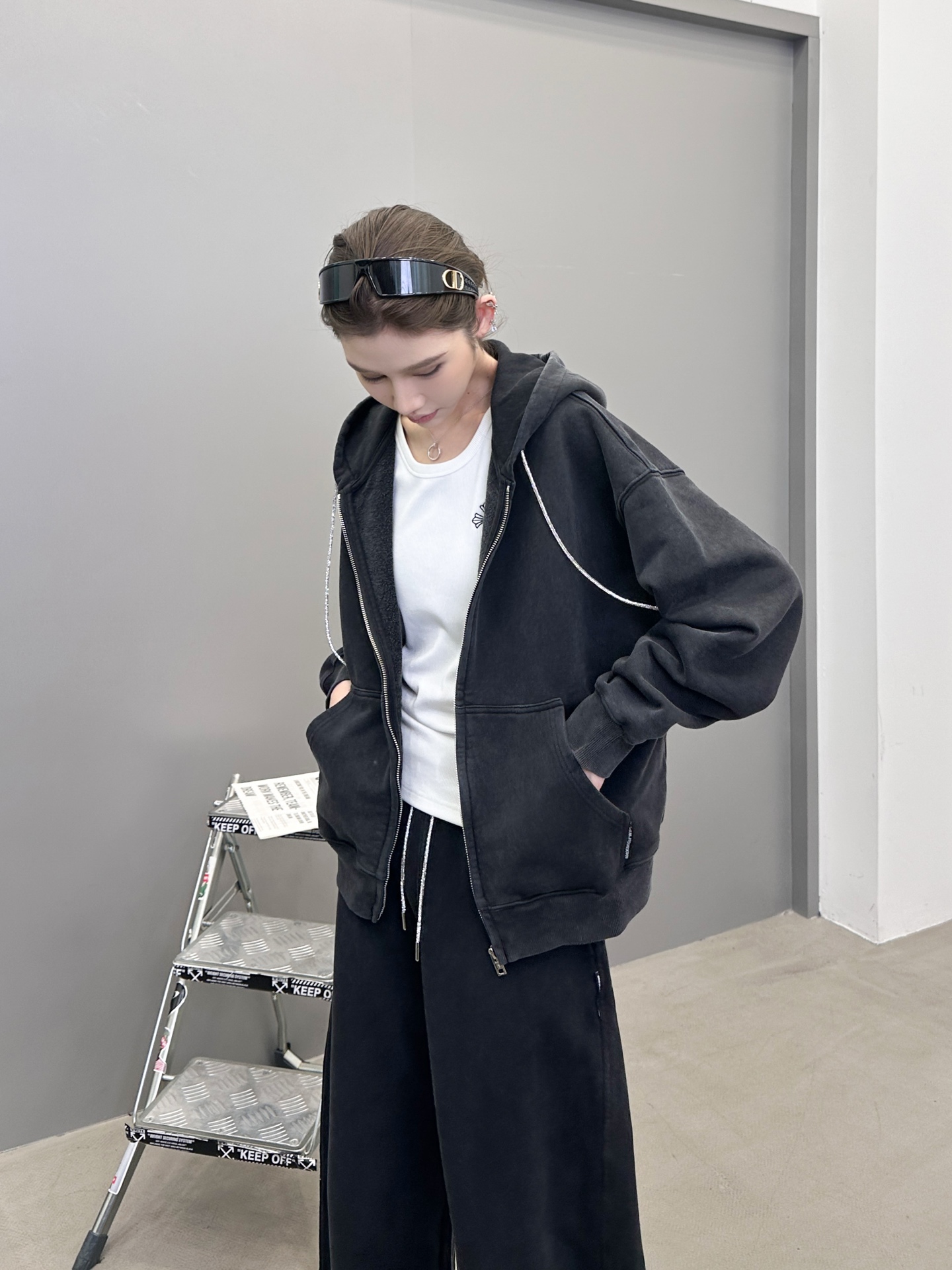 🆕大王 ｜ 新款卫衣开衫，成衣洗水炒色工艺加全钻抽绳，休闲时尚，尺码sml