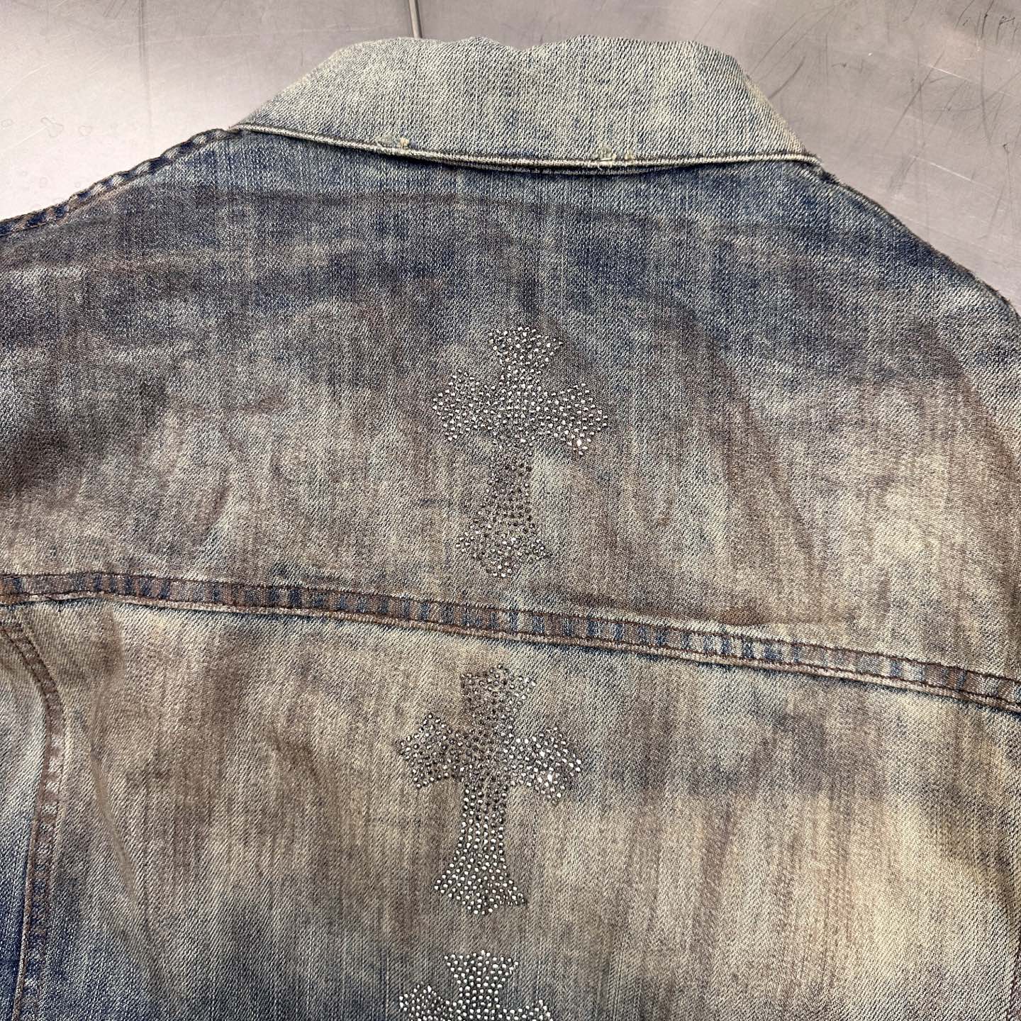 🆕克罗心 ｜ 新款牛仔上衣，成衣洗水泥浆工艺加成衣烫钻，男女同款，尺码sml