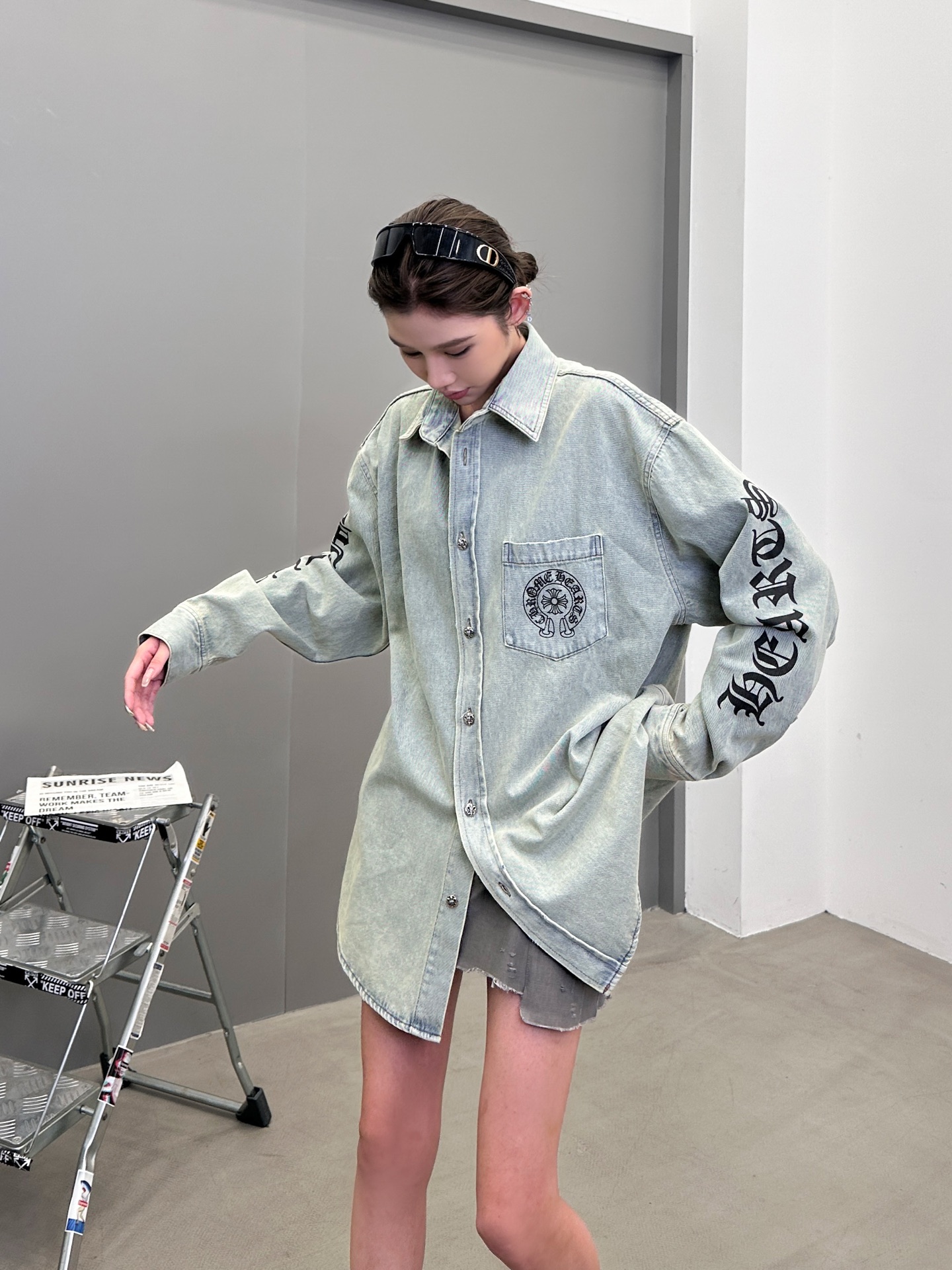 🆕克罗心 ｜ 新款牛仔衬衣，成衣洗水炒色工艺加多处印花，男女同款，尺码sml