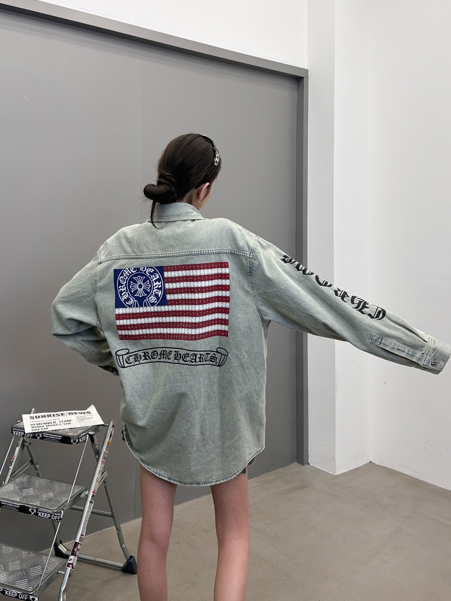 🆕克罗心 ｜ 新款牛仔衬衣，成衣洗水炒色工艺加多处印花，男女同款，尺码sml