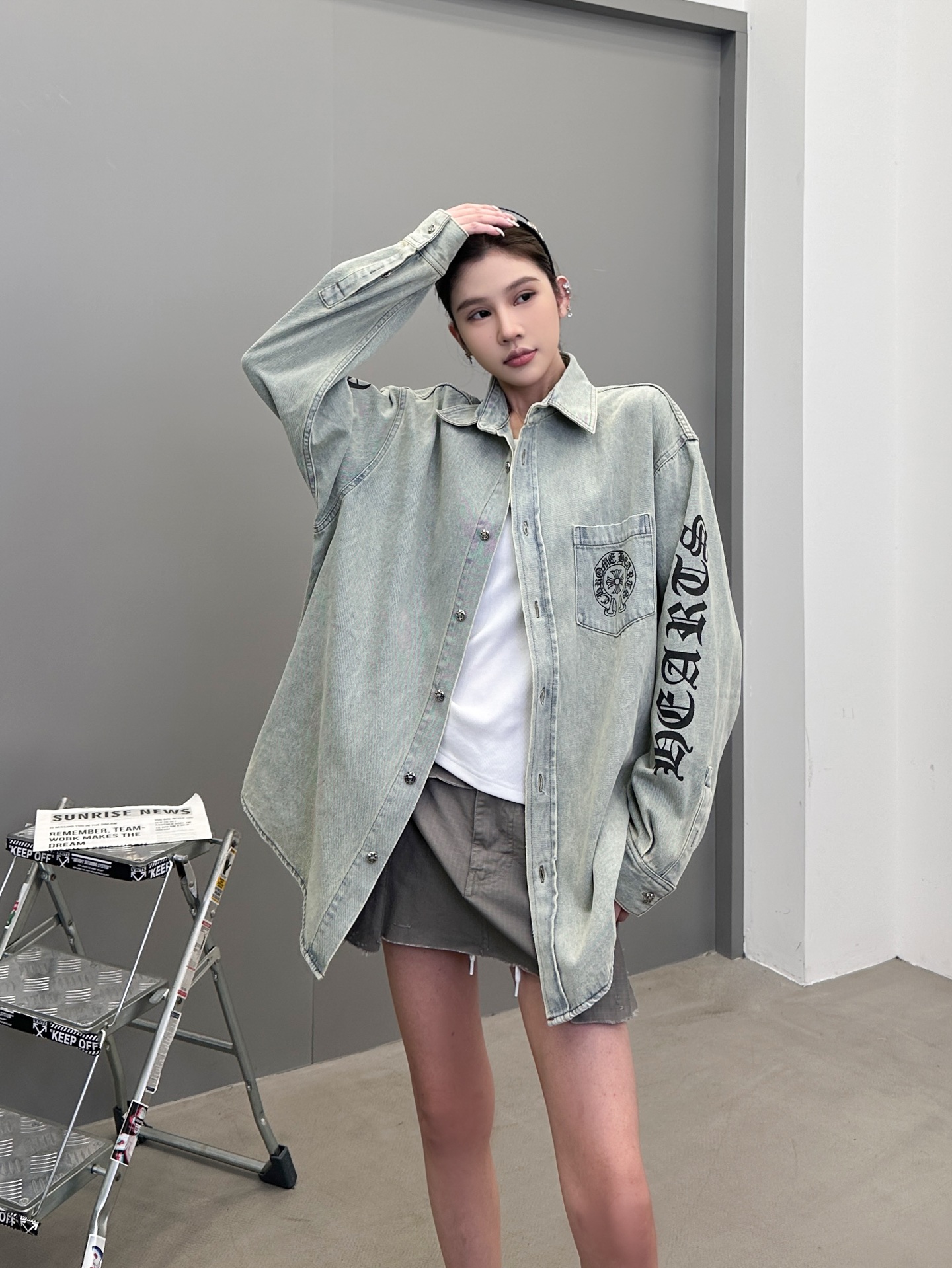 🆕克罗心 ｜ 新款牛仔衬衣，成衣洗水炒色工艺加多处印花，男女同款，尺码sml