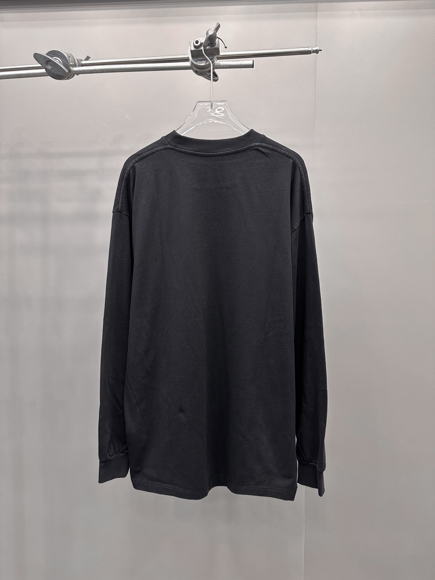 🆕巴黎 ｜ 新款长袖t，成衣洗水炒色工艺加经典刺绣标，男女同款，尺码sml