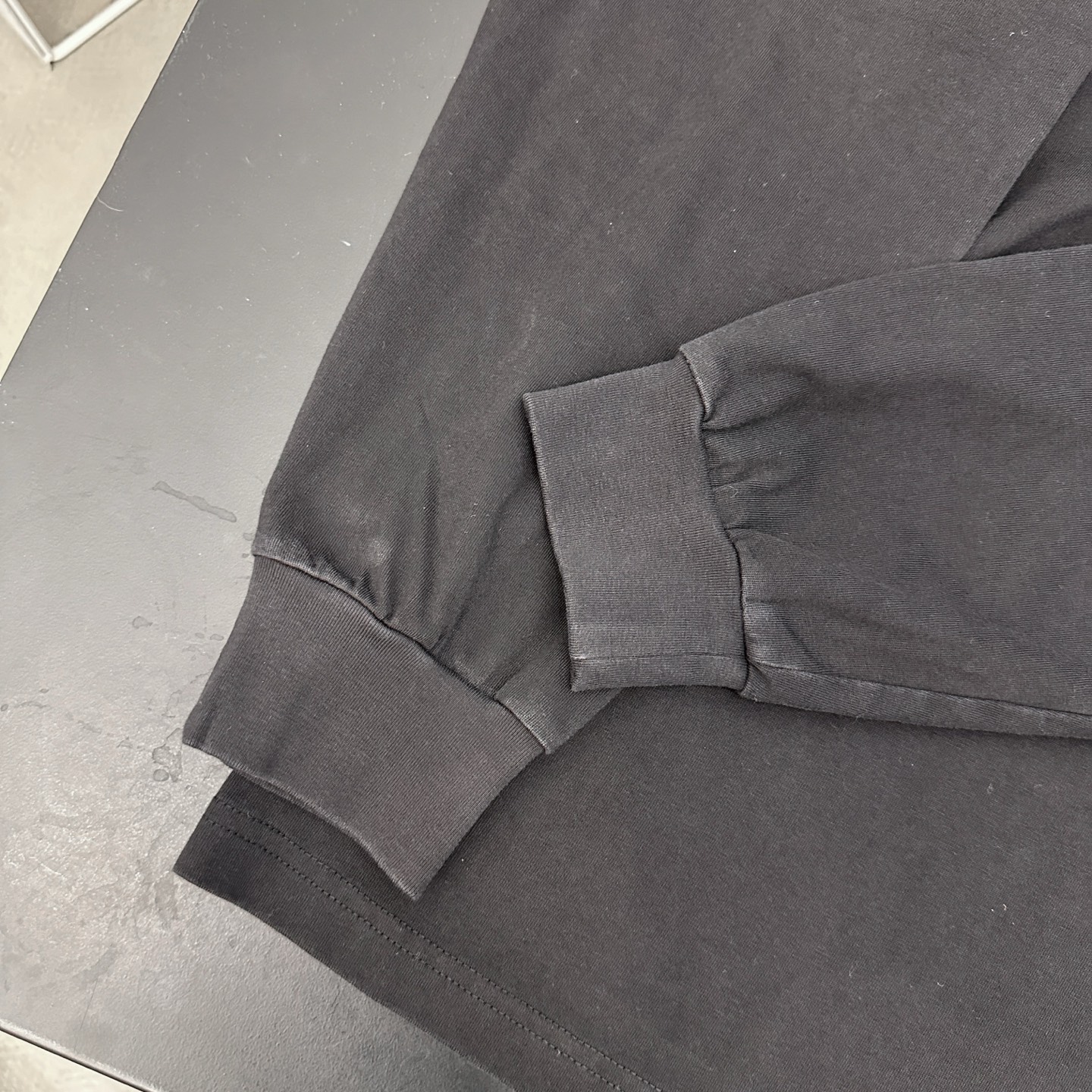 🆕巴黎 ｜ 新款长袖t，成衣洗水炒色工艺加经典刺绣标，男女同款，尺码sml