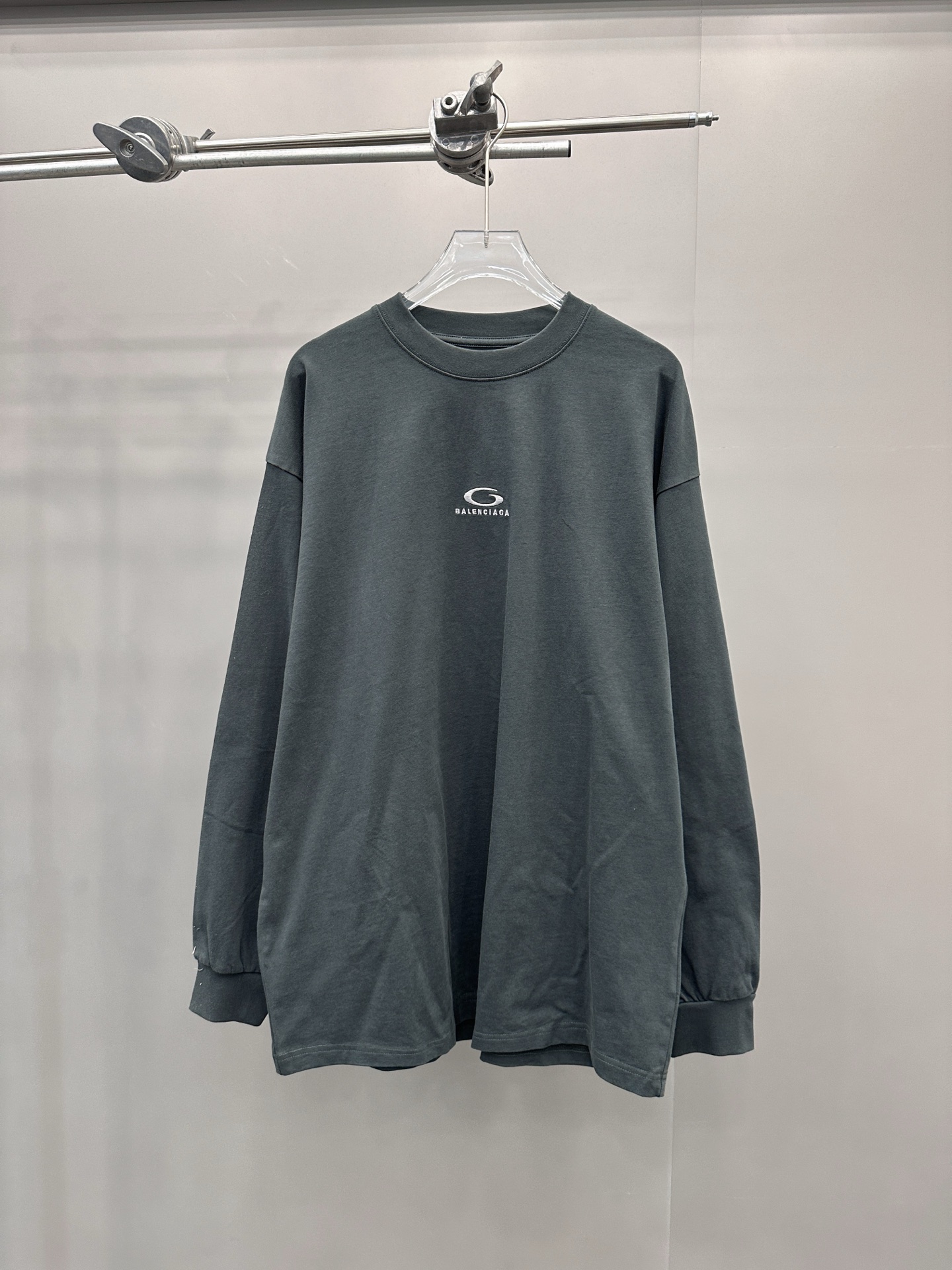 🆕巴黎 ｜ 新款长袖t，成衣洗水炒色工艺加经典刺绣标，男女同款，尺码sml