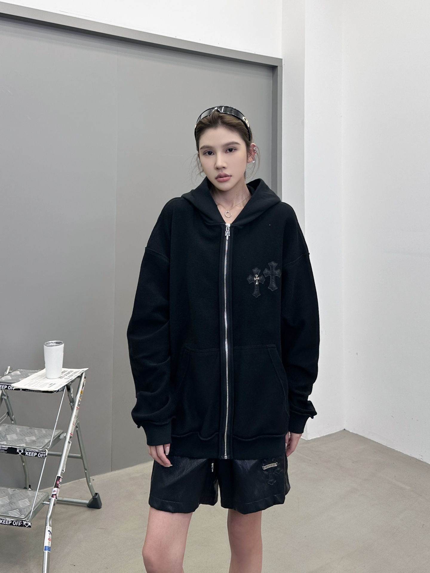 克罗心 ｜ 新款卫衣开衫，成衣洗水吊磨加前后刺绣工艺，手工车十字标，男女同款，尺码sml