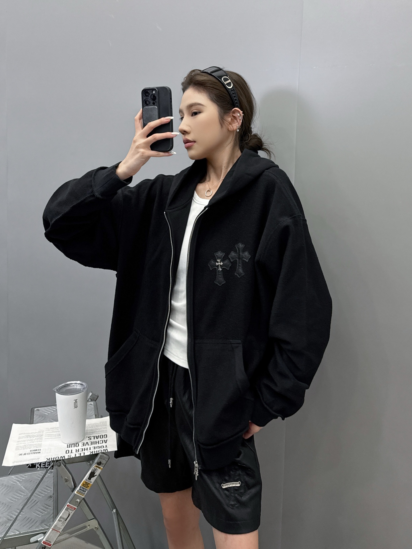 克罗心 ｜ 新款卫衣开衫，成衣洗水吊磨加前后刺绣工艺，手工车十字标，男女同款，尺码sml