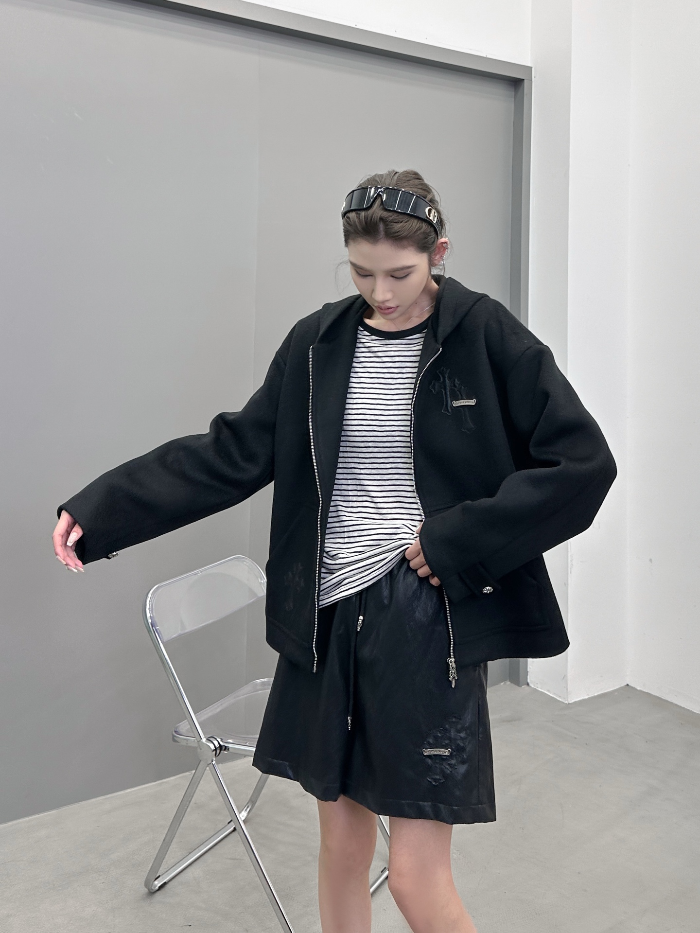 克罗心 ｜ 新款休闲上衣，经典手工刺绣十字标，50%羊毛混纺面料，男女同款，尺码sml