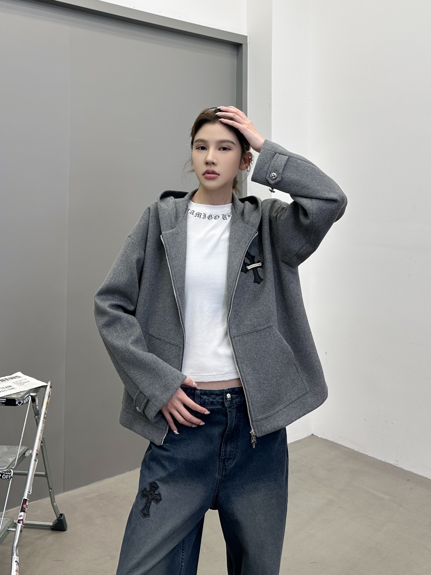 克罗心 ｜ 新款休闲上衣，经典手工刺绣十字标，50%羊毛混纺面料，男女同款，尺码sml