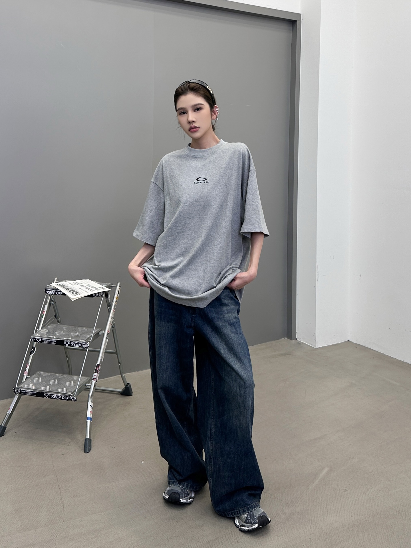 巴黎 ｜ 新款短袖t，成衣洗水炒色喷色工艺，男女同款，尺码sml