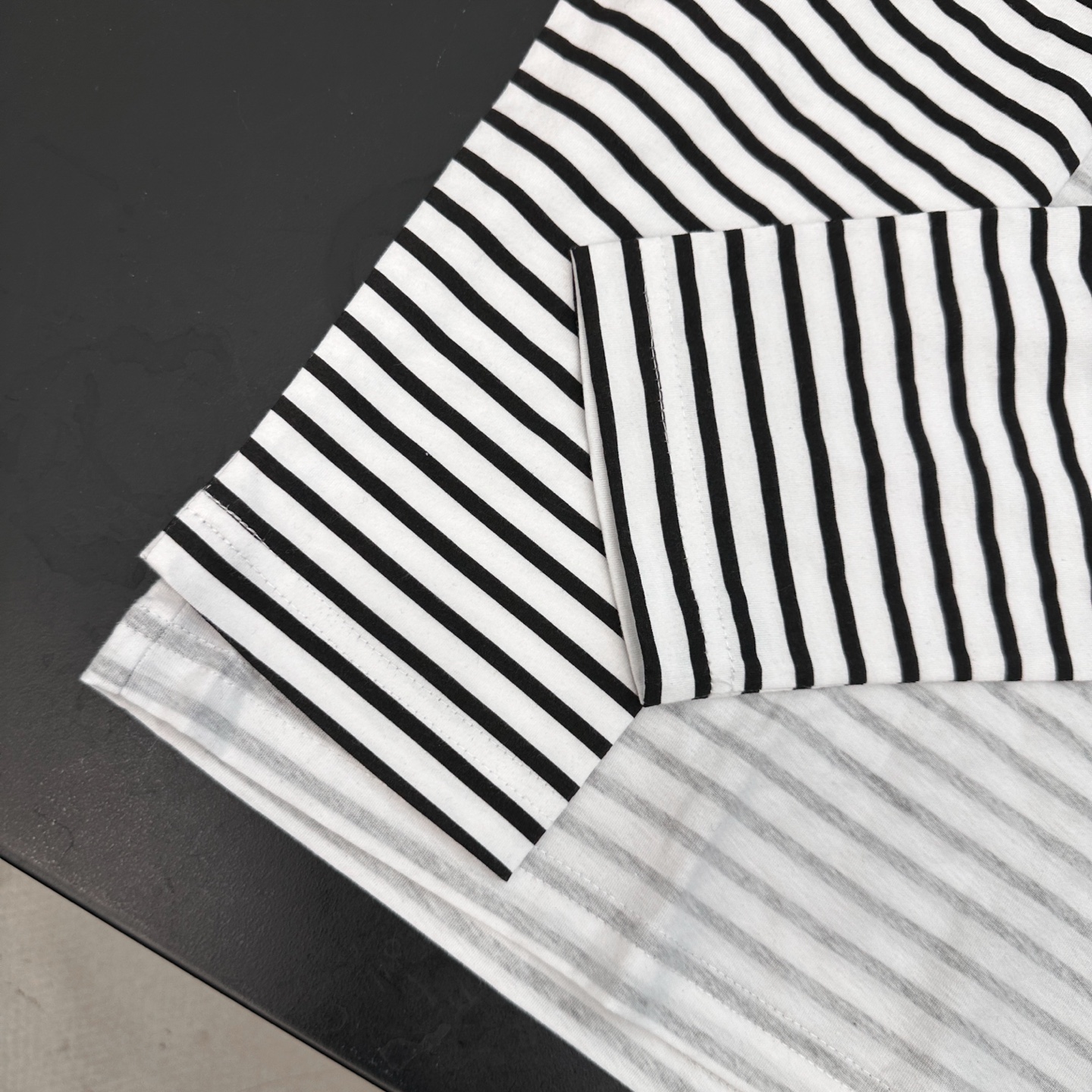 Acne ｜ 新款假两件长袖t，成衣洗水印花，坯布条纹印花工艺，假两件做工，男女同款，尺码sml