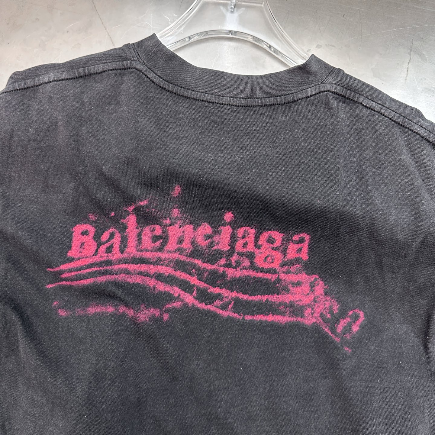 巴黎 ｜ 新款假两件长袖t，成衣洗水炒色加成衣前后印花工艺，假两件做工，男女同款，尺码sml