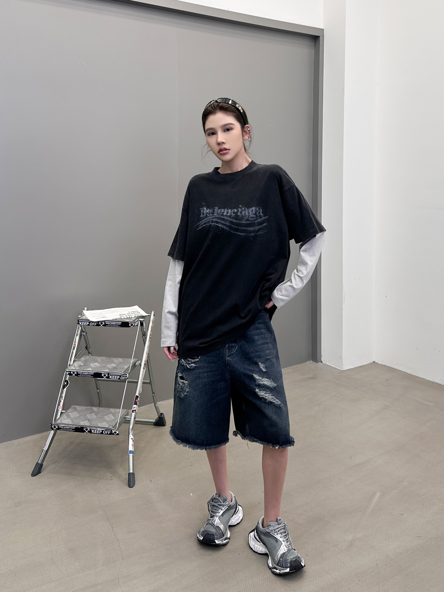 巴黎 ｜ 新款假两件长袖t，成衣洗水炒色加成衣前后印花工艺，假两件做工，男女同款，尺码sml