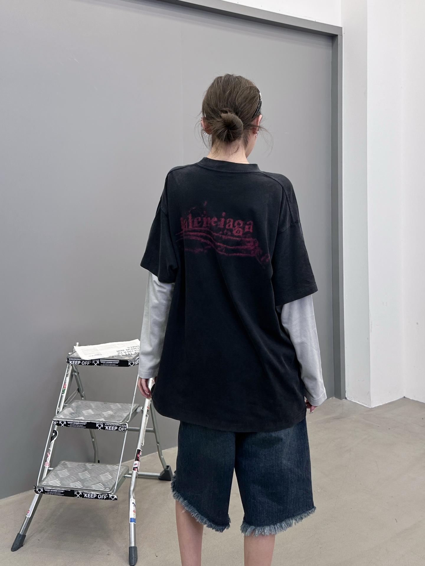 巴黎 ｜ 新款假两件长袖t，成衣洗水炒色加成衣前后印花工艺，假两件做工，男女同款，尺码sml