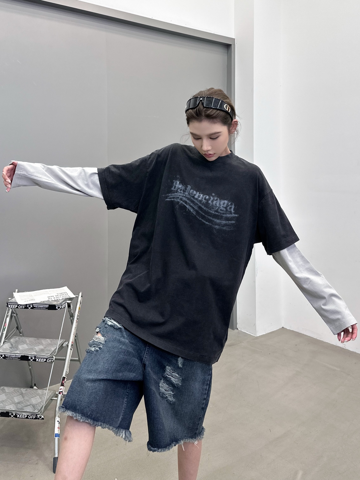 巴黎 ｜ 新款假两件长袖t，成衣洗水炒色加成衣前后印花工艺，假两件做工，男女同款，尺码sml