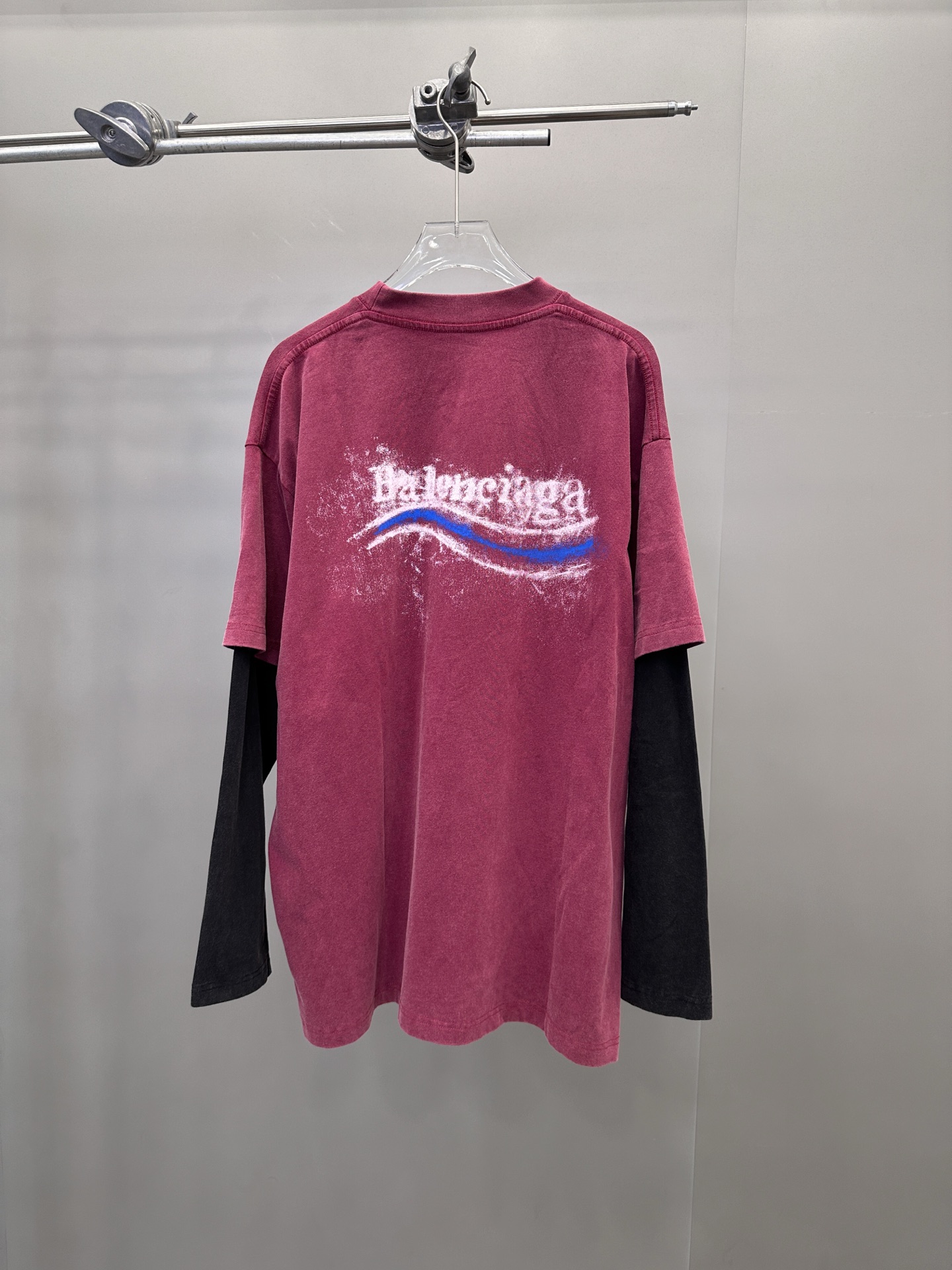 巴黎 ｜ 新款假两件长袖t，成衣洗水炒色加成衣前后印花工艺，假两件做工，男女同款，尺码sml