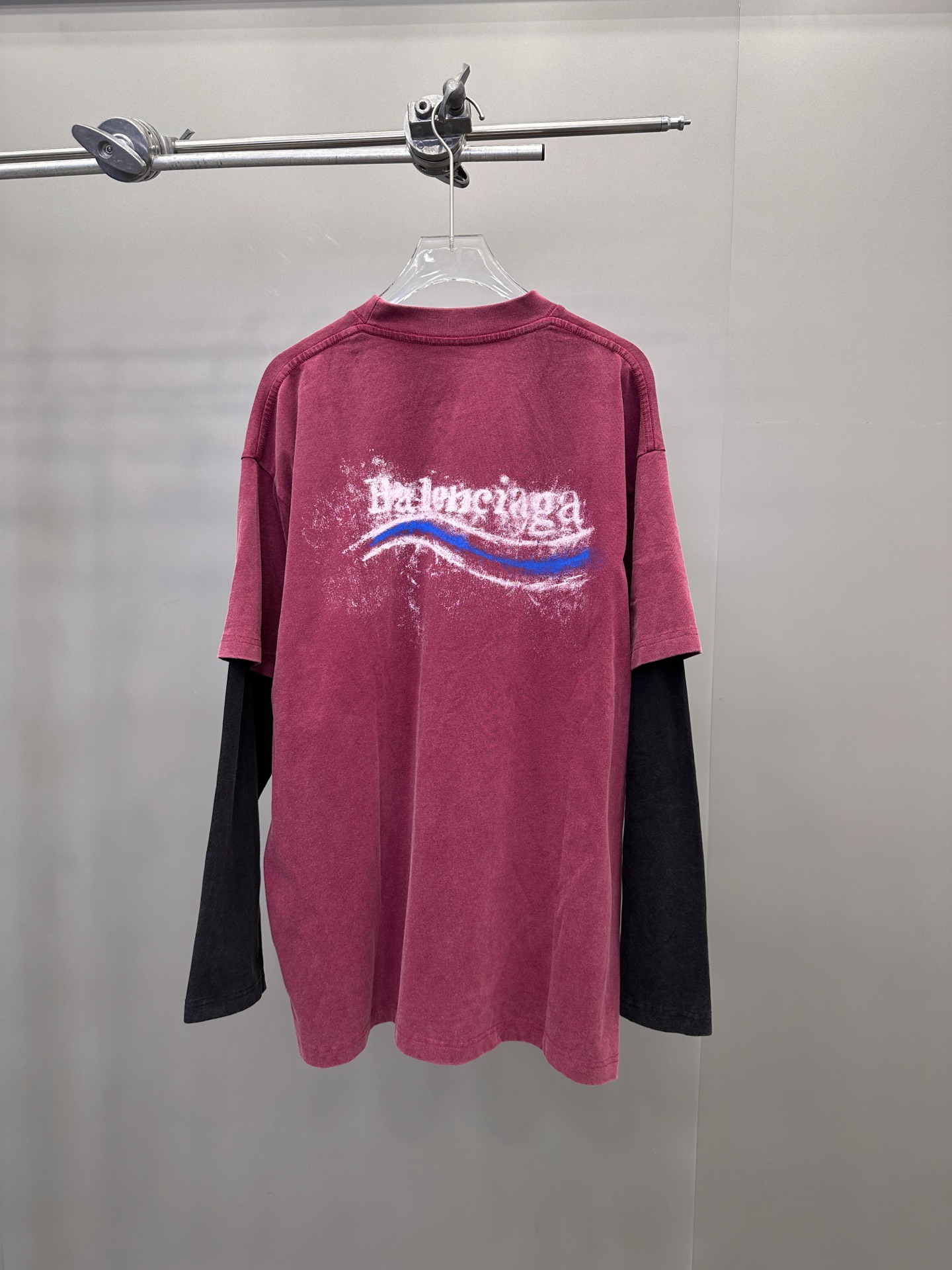 巴黎 ｜ 新款假两件长袖t，成衣洗水炒色加成衣前后印花工艺，假两件做工，男女同款，尺码sml