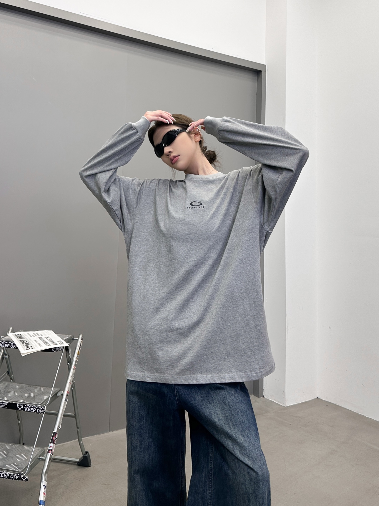 巴黎 ｜ 新款长袖t，成衣洗水炒色工艺加经典刺绣标，男女同款，尺码sml