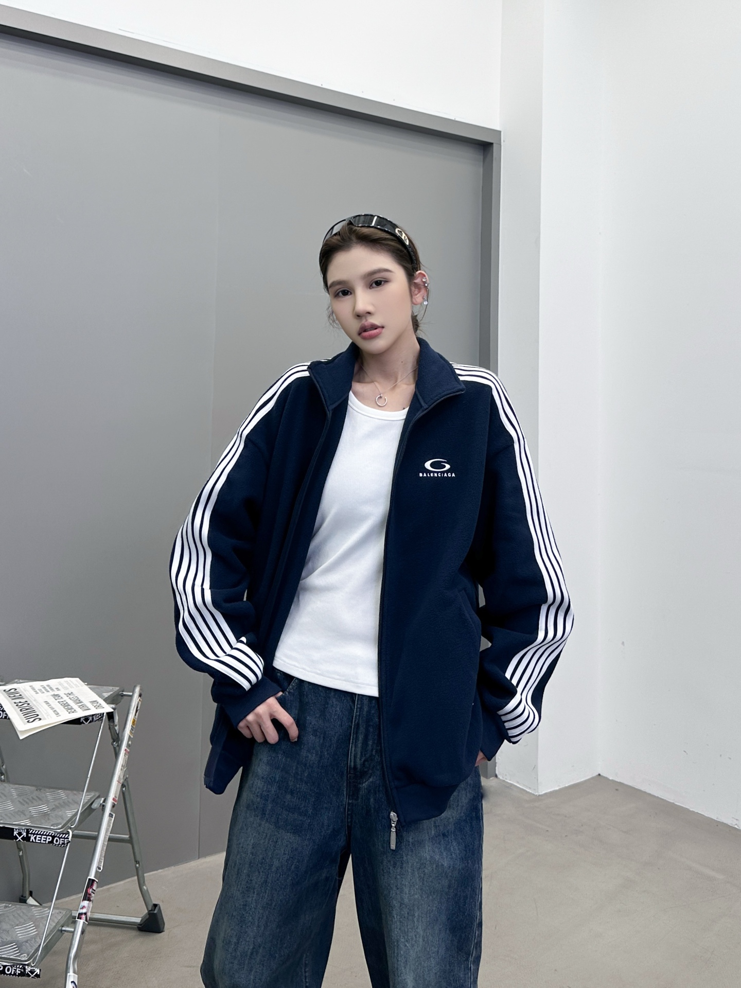 巴黎 ｜ 新款休闲上衣，经典刺绣标，手工车侧杠，摇粒绒保暖面料，男女同款，尺码sml