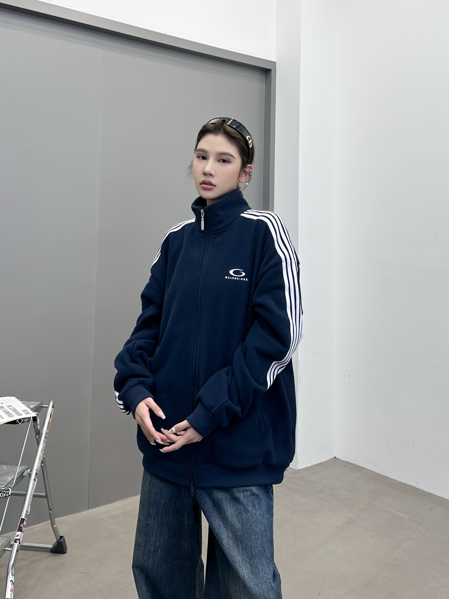 巴黎 ｜ 新款休闲上衣，经典刺绣标，手工车侧杠，摇粒绒保暖面料，男女同款，尺码sml