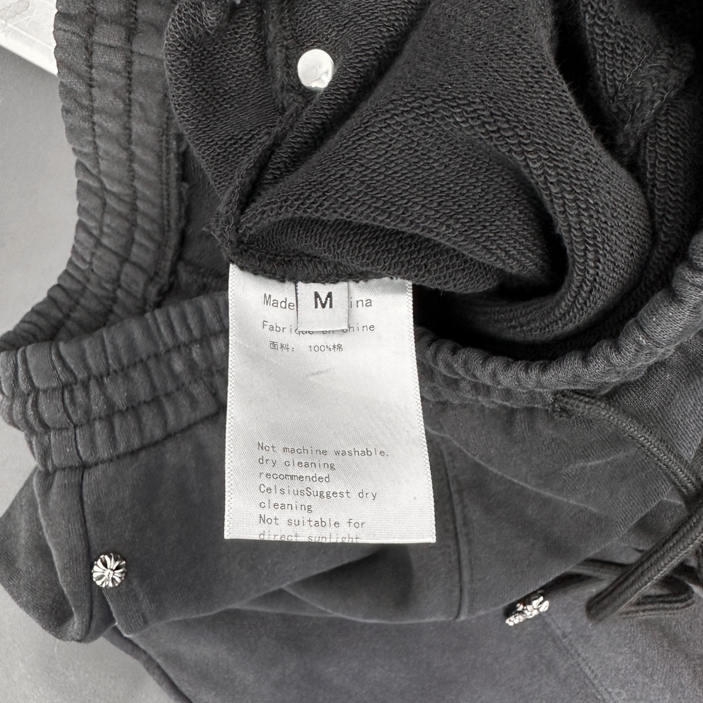 克罗心 ｜ 新款卫裤，成衣洗水炒色工艺加手工打钉，男女同款，尺码sml