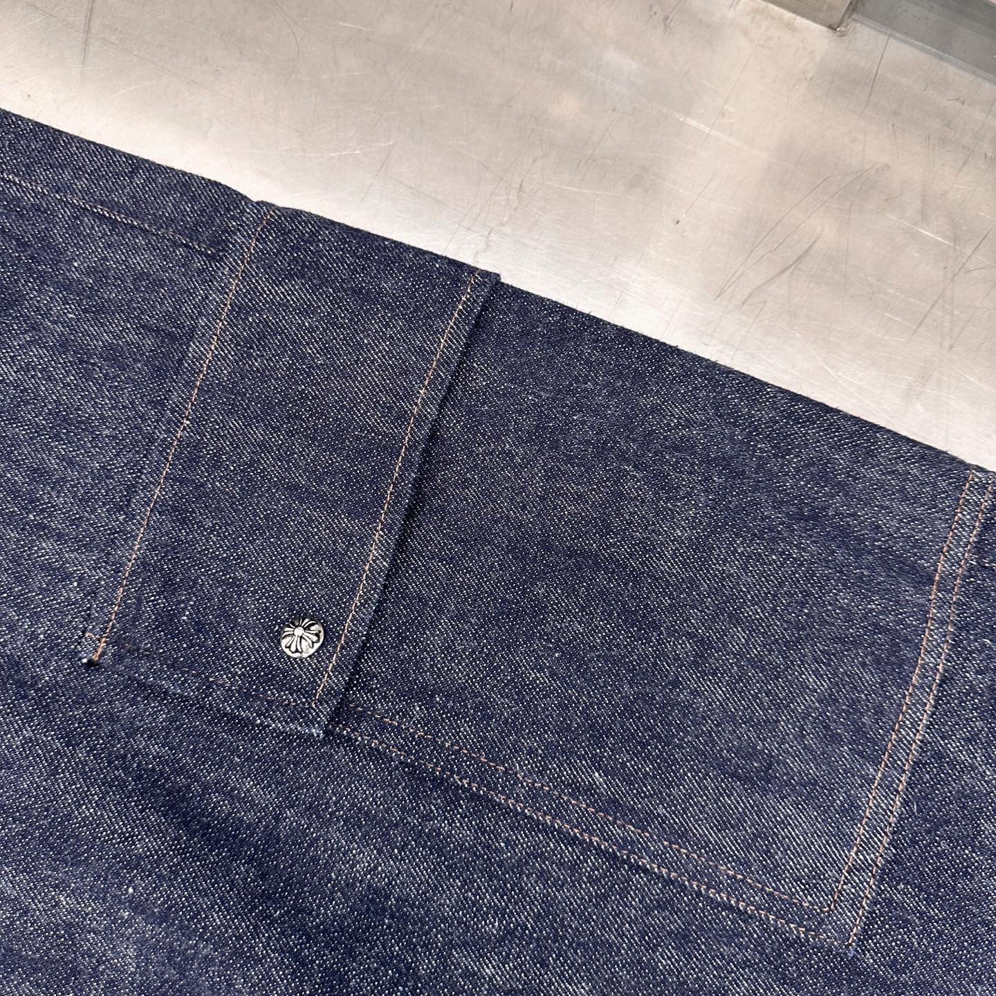 克罗心 ｜ 新款牛仔工装裤，成衣洗水手工钉原生牛仔工装裤，男女同款，尺码sml