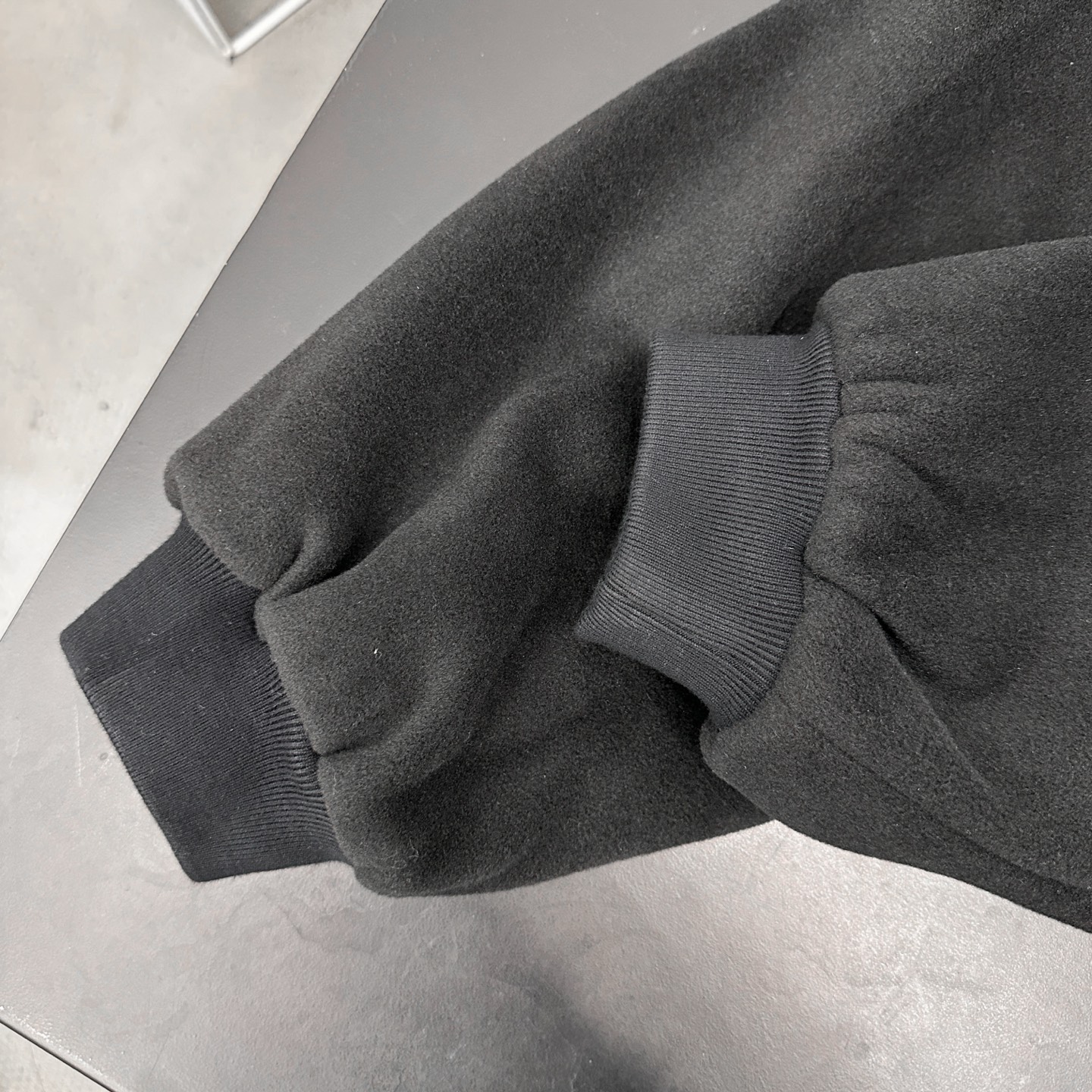 🆕巴黎 ｜ 新款休闲外套，经典刺绣标，进口环保混纺面料，休闲时尚，尺码sml