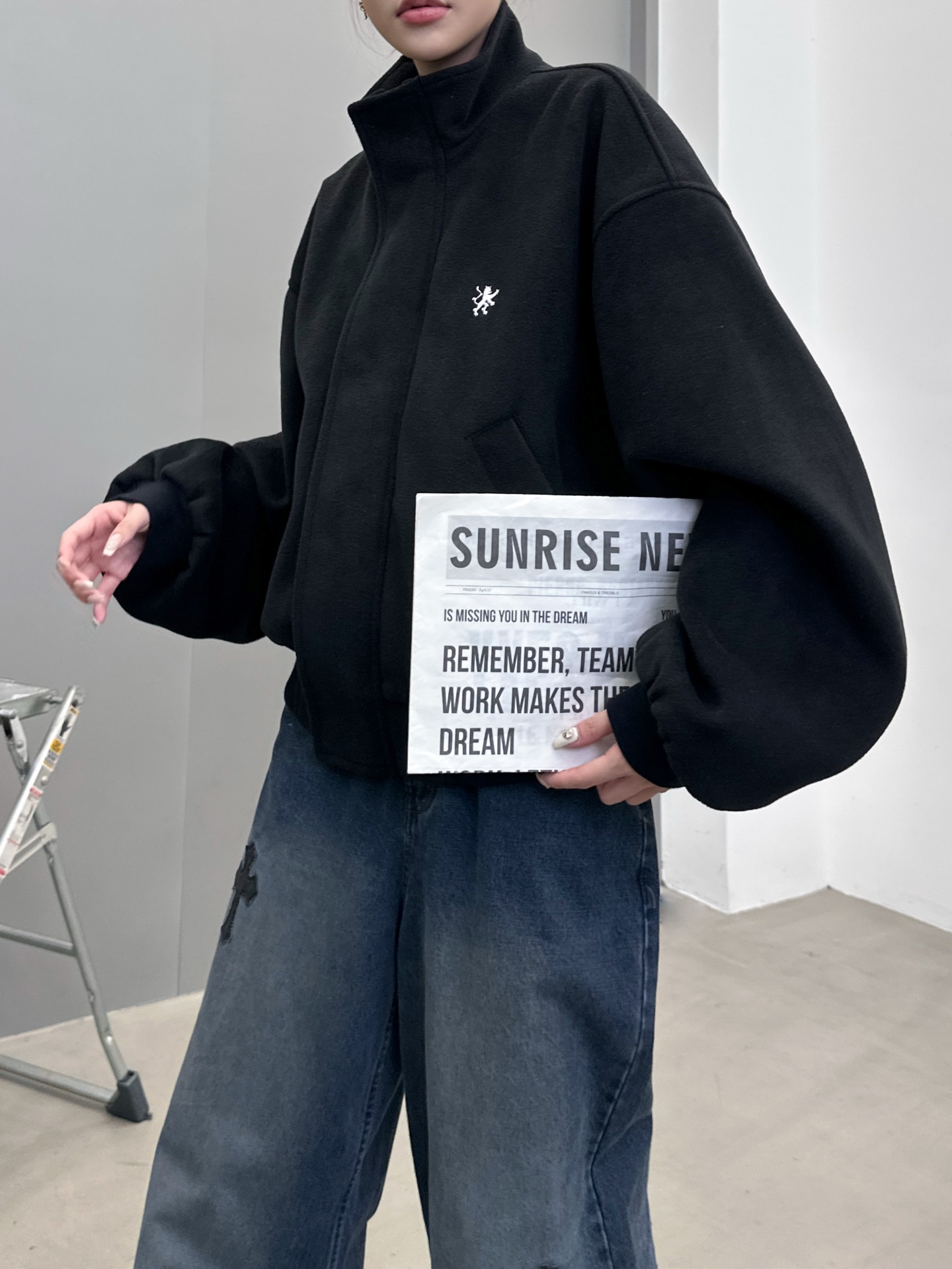 🆕巴黎 ｜ 新款休闲外套，经典刺绣标，进口环保混纺面料，休闲时尚，尺码sml