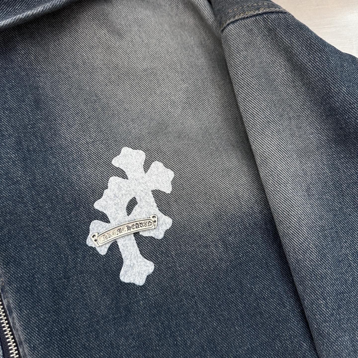 🆕克罗心 ｜ 新款牛仔外套，成衣洗水吊磨泥浆工艺加4处印花，男女同款，尺码sml