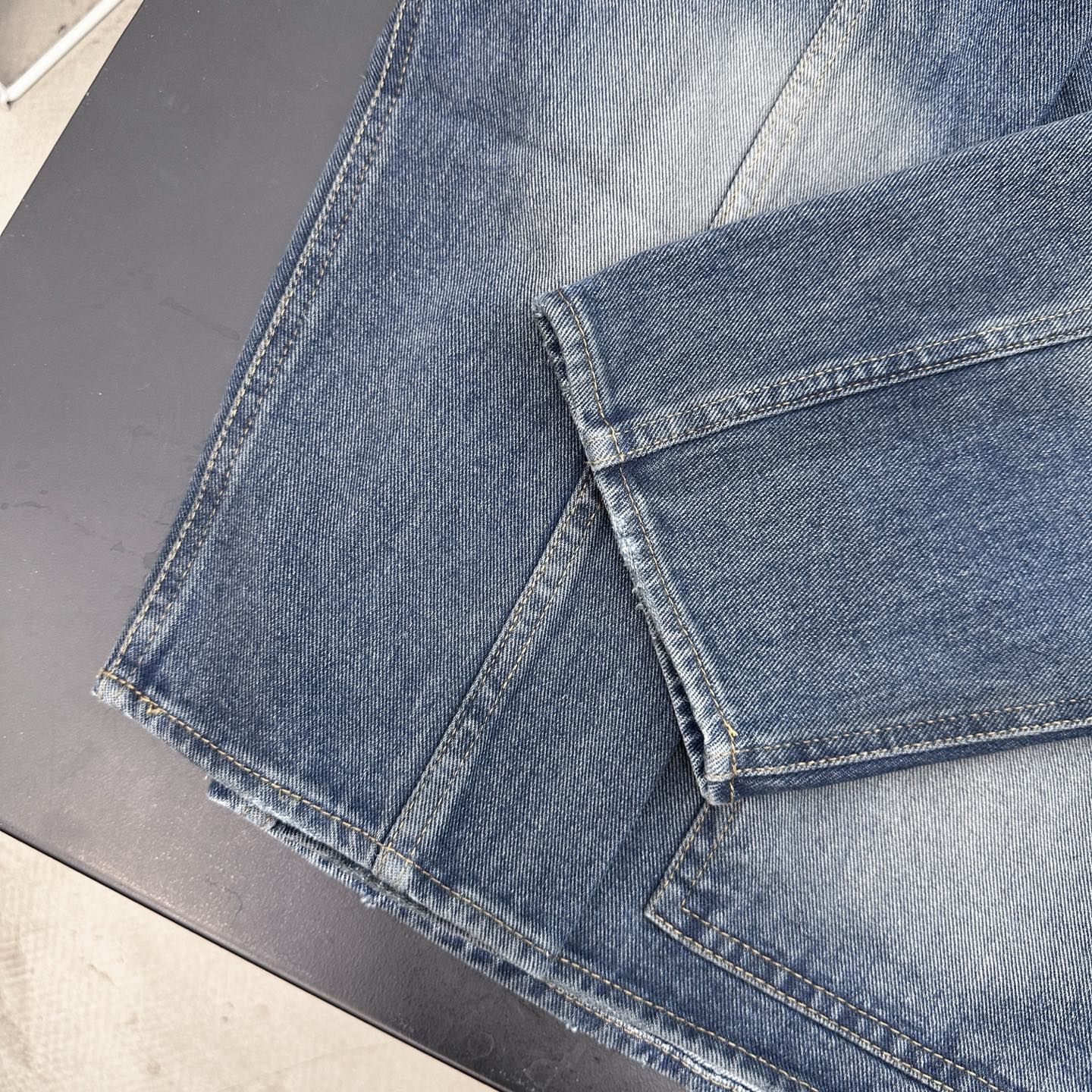 🆕克罗心 ｜ 新款牛仔外套，成衣洗水吊磨泥浆工艺加4处印花，男女同款，尺码sml