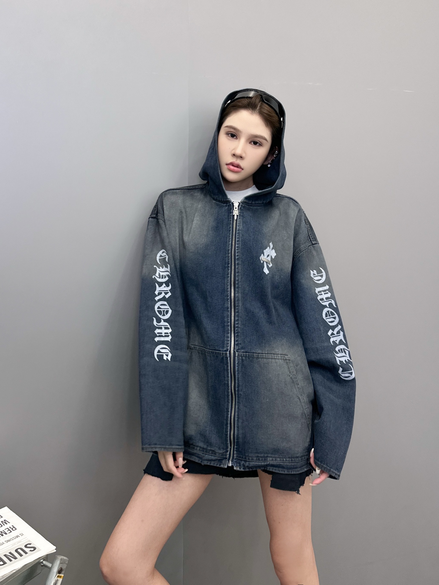 🆕克罗心 ｜ 新款牛仔外套，成衣洗水吊磨泥浆工艺加4处印花，男女同款，尺码sml