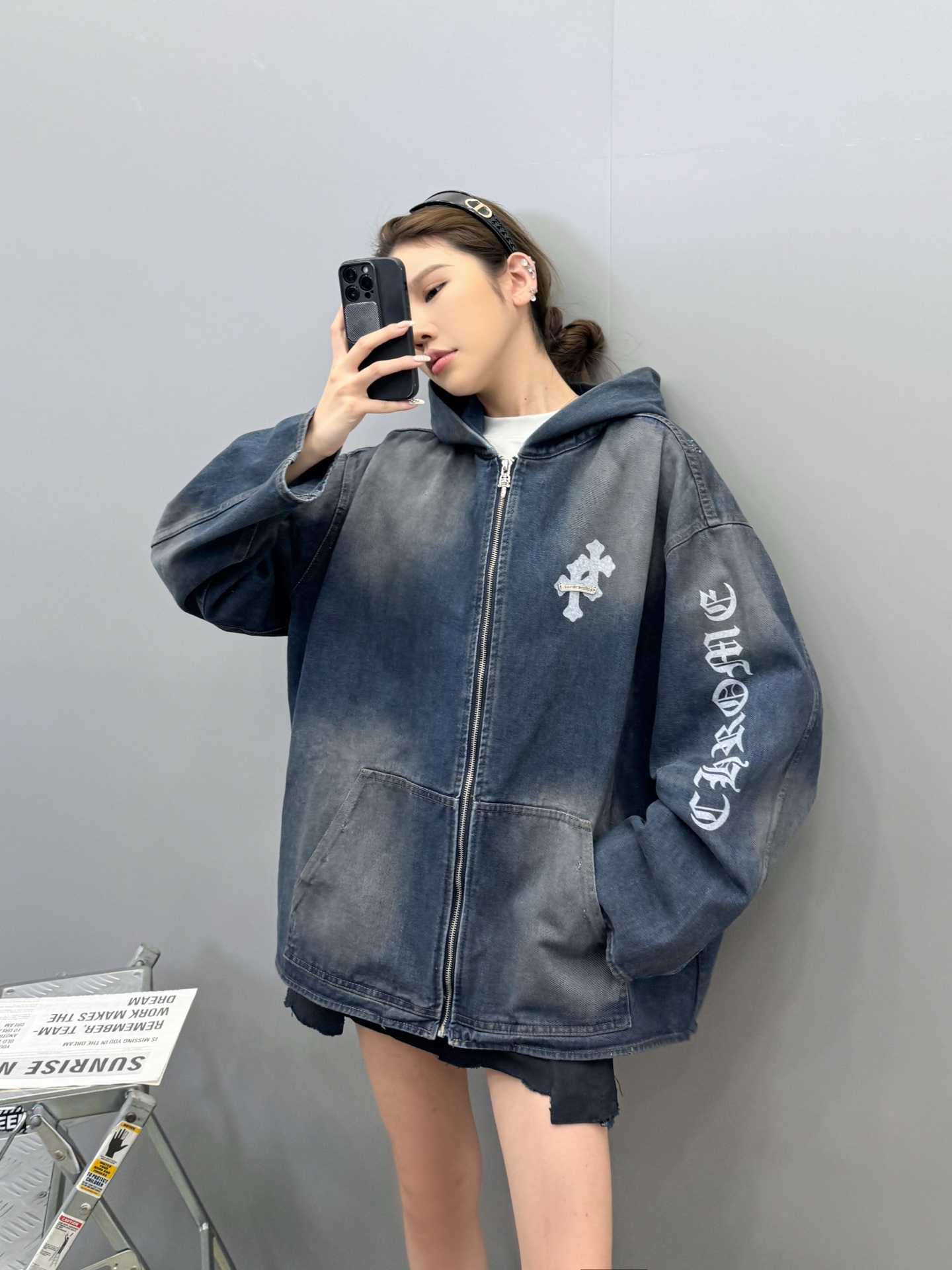 🆕克罗心 ｜ 新款牛仔外套，成衣洗水吊磨泥浆工艺加4处印花，男女同款，尺码sml