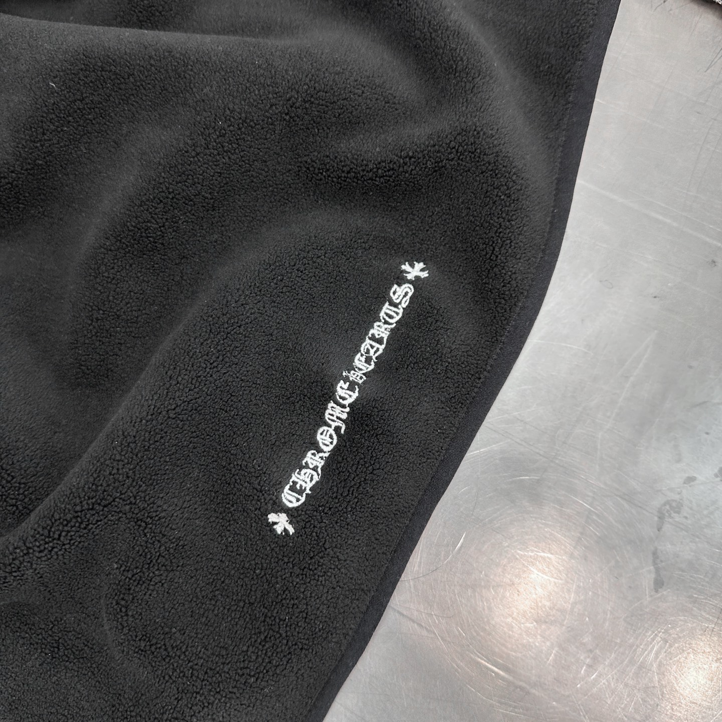 🆕克罗心 ｜ 新款摇粒绒开衫，多处经典刺绣标工艺，休闲时尚，可内搭保暖也可外穿搭配，尺码sml