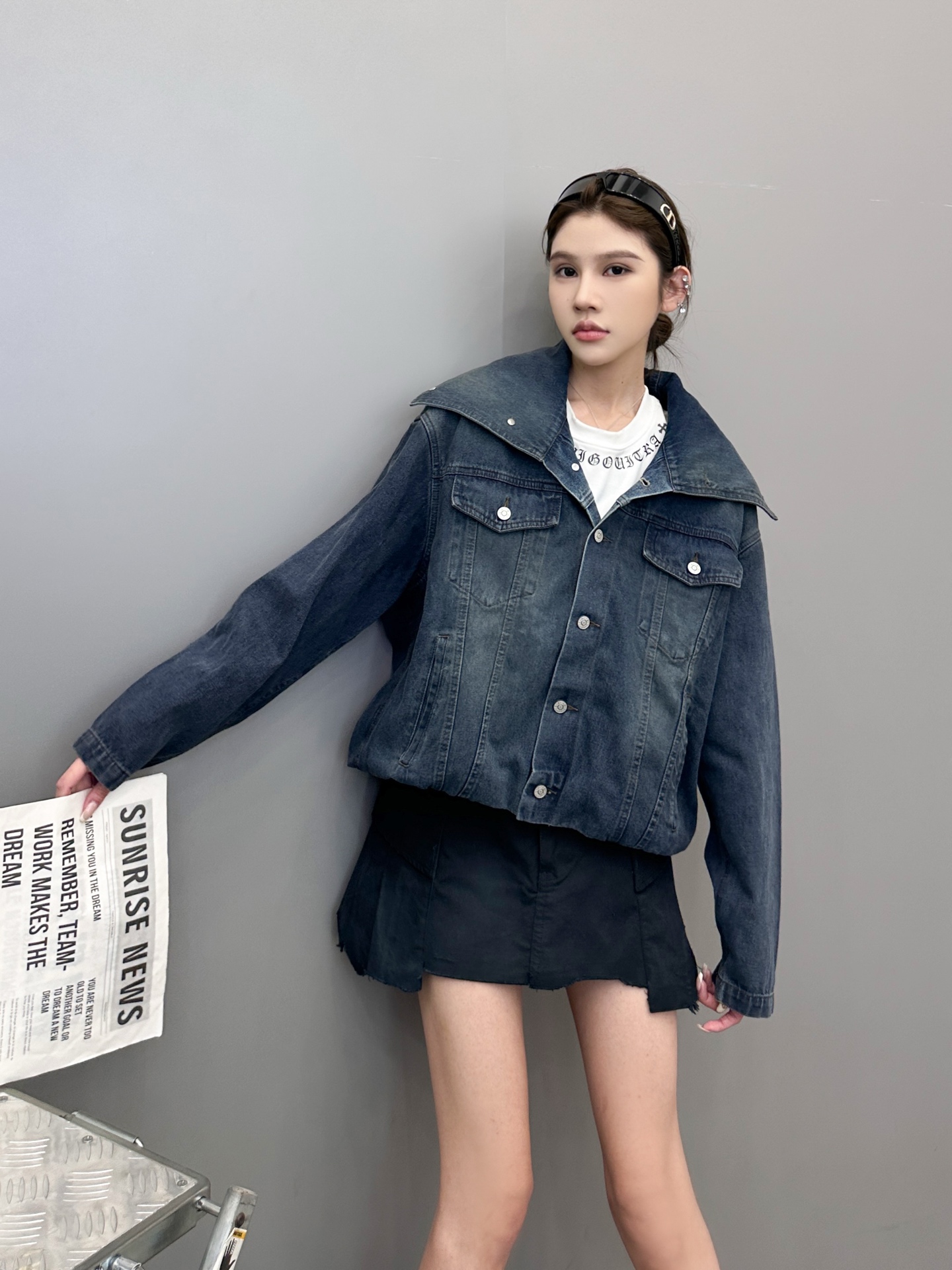 🆕Acne ｜ 新款牛仔上衣，成衣洗水喷色工艺，大翻领款式休闲时尚，尺码sml