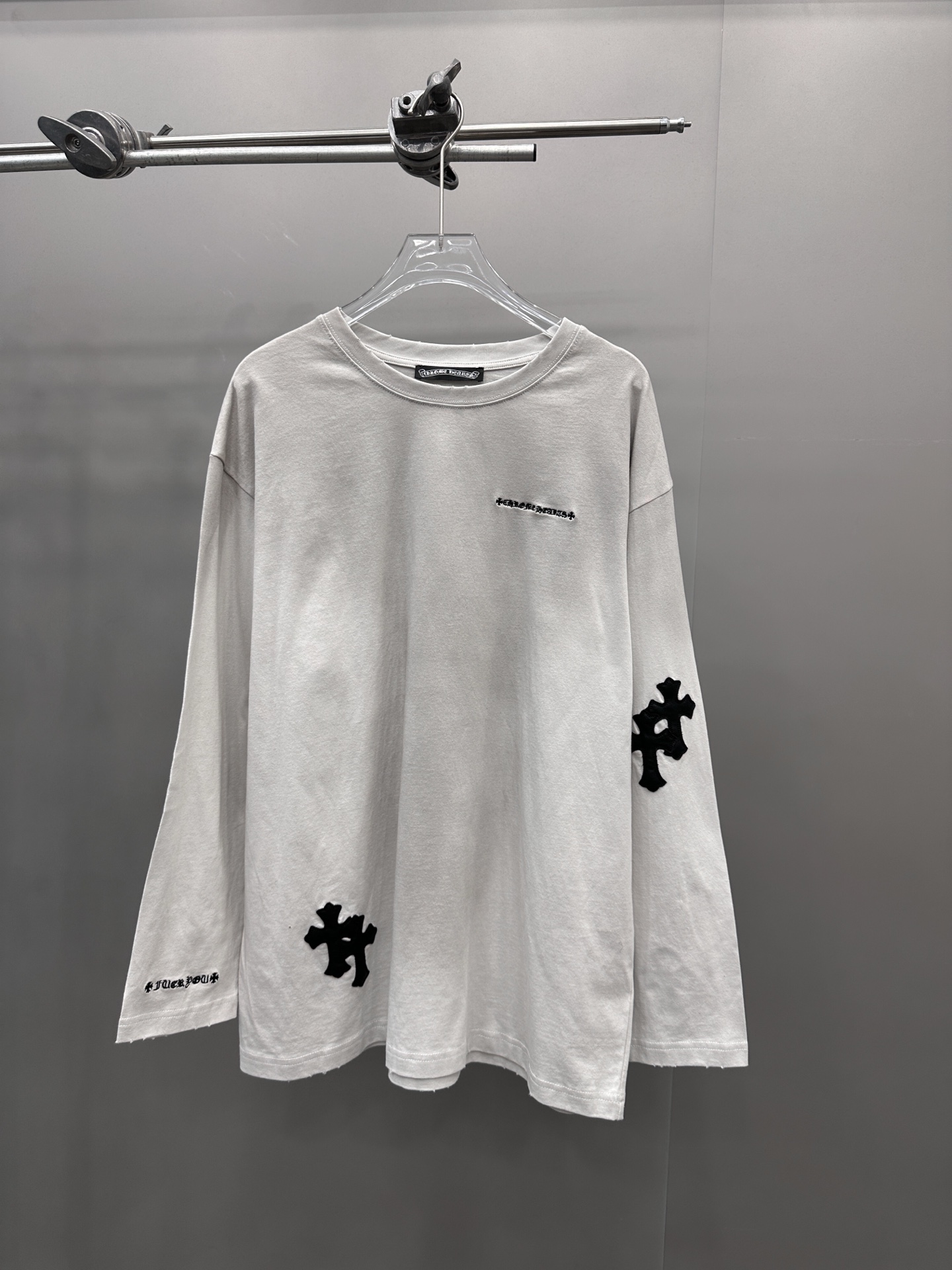 🆕克罗心 ｜ 新款长袖t，成衣洗水炒色喷色吊磨工艺加手工刺绣十字标，男女同款，尺码sml
