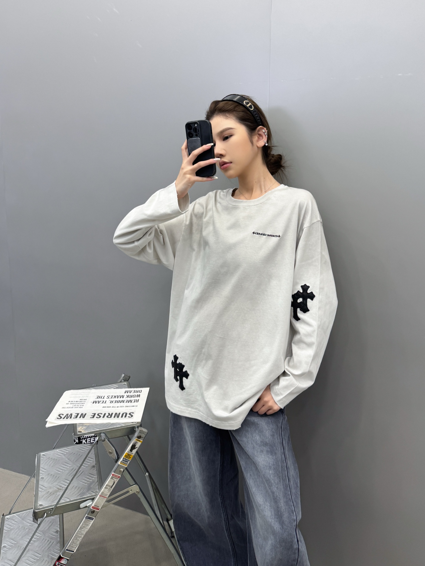 🆕克罗心 ｜ 新款长袖t，成衣洗水炒色喷色吊磨工艺加手工刺绣十字标，男女同款，尺码sml