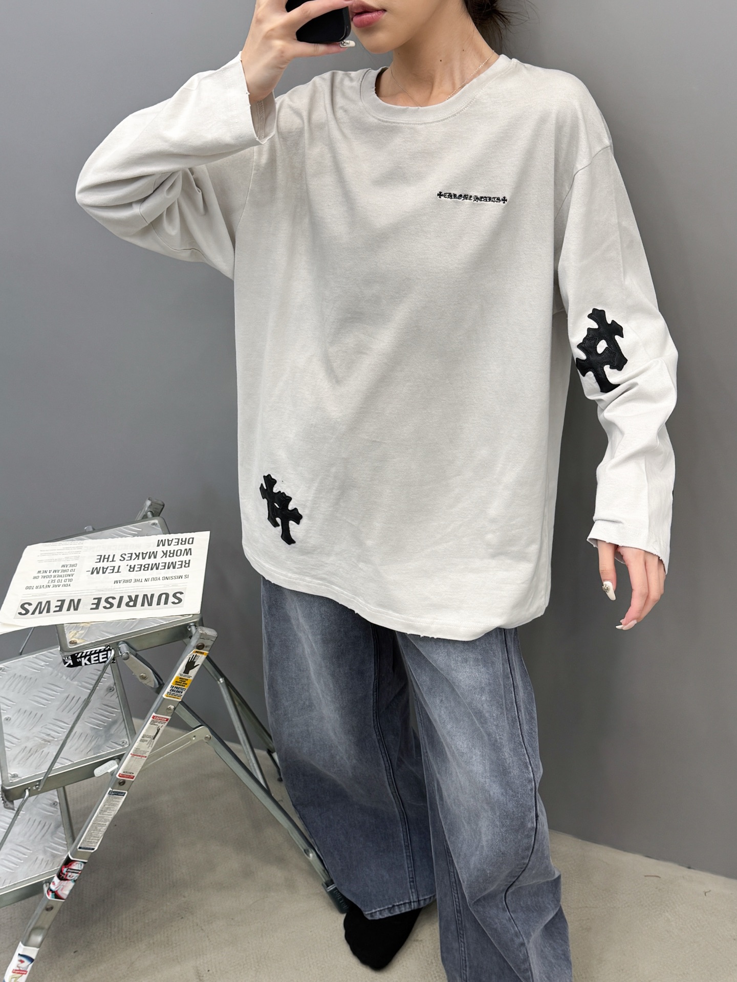 🆕克罗心 ｜ 新款长袖t，成衣洗水炒色喷色吊磨工艺加手工刺绣十字标，男女同款，尺码sml