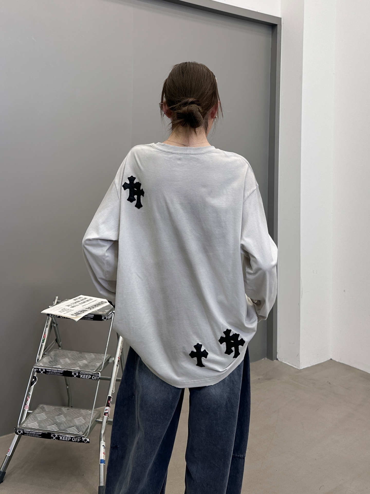 🆕克罗心 ｜ 新款长袖t，成衣洗水炒色喷色吊磨工艺加手工刺绣十字标，男女同款，尺码sml