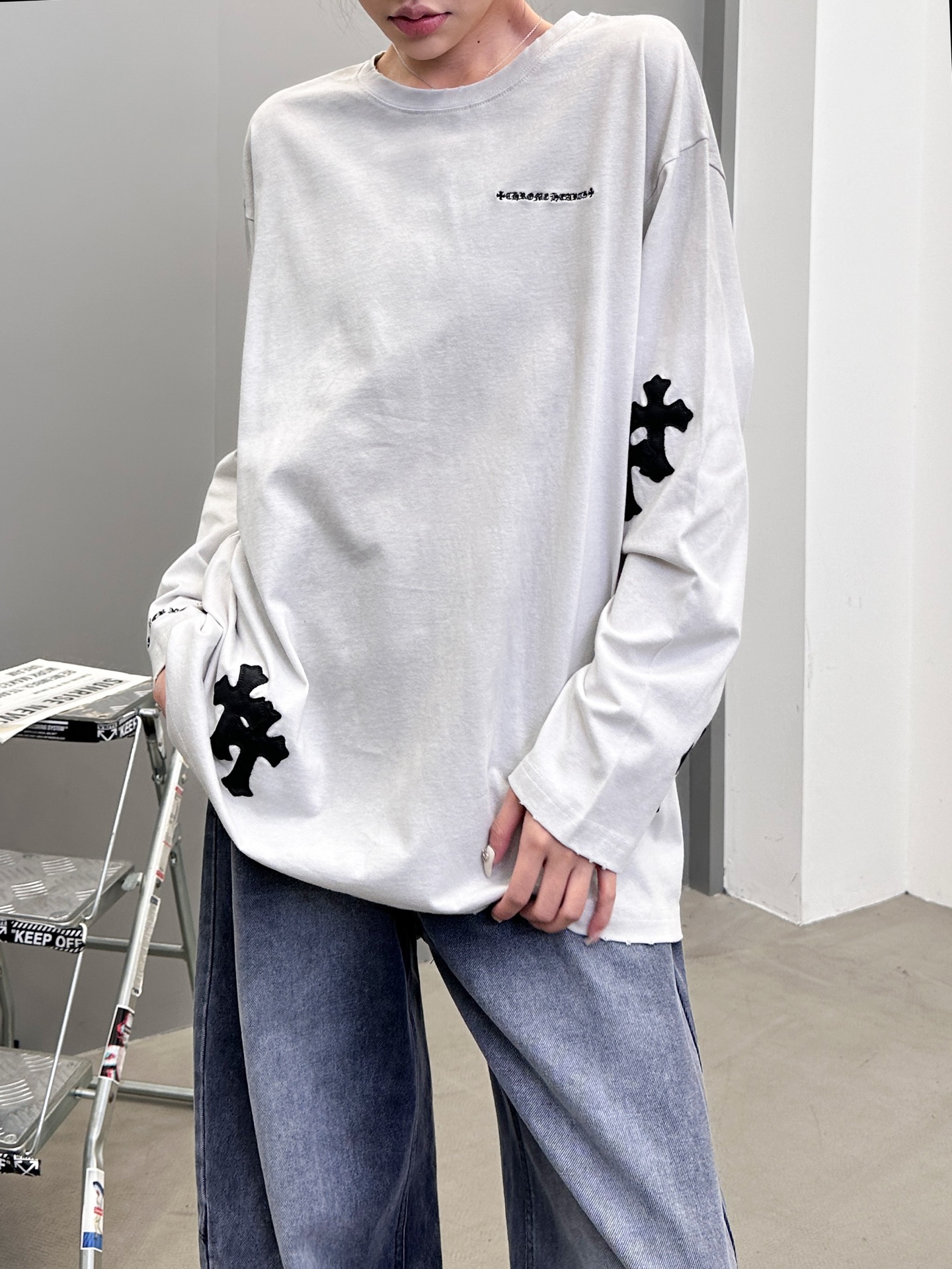 🆕克罗心 ｜ 新款长袖t，成衣洗水炒色喷色吊磨工艺加手工刺绣十字标，男女同款，尺码sml