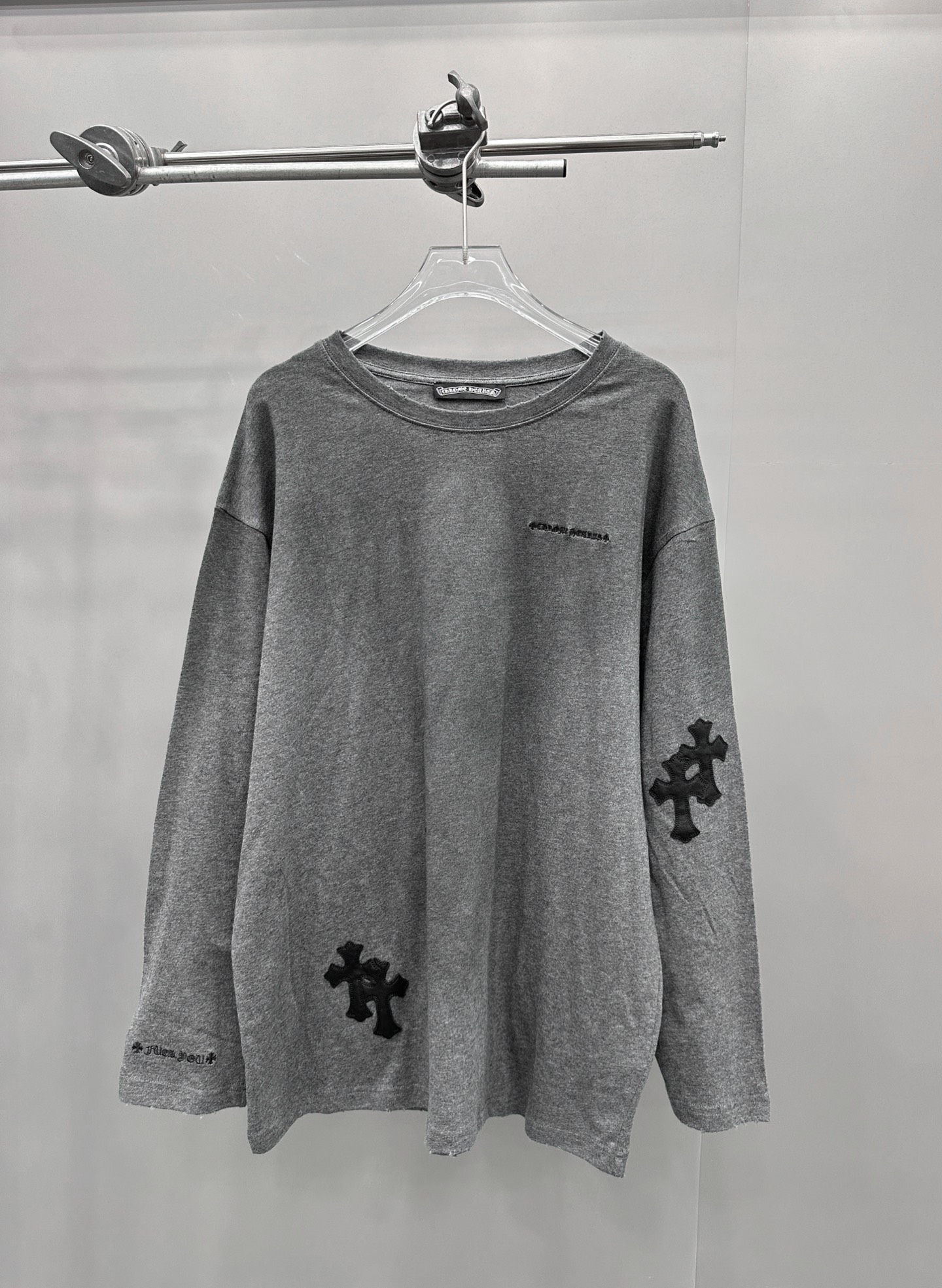 🆕克罗心 ｜ 新款长袖t，成衣洗水炒色喷色吊磨工艺加手工刺绣十字标，男女同款，尺码sml