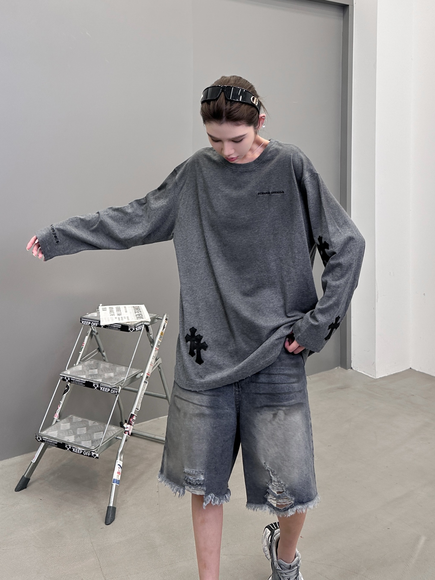 🆕克罗心 ｜ 新款长袖t，成衣洗水炒色喷色吊磨工艺加手工刺绣十字标，男女同款，尺码sml