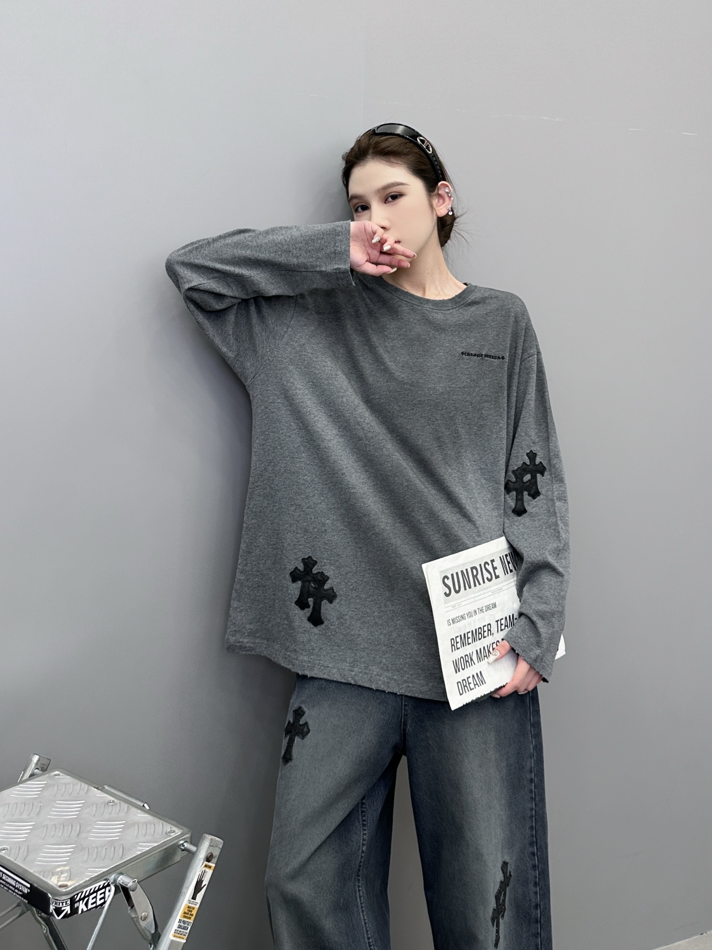 🆕克罗心 ｜ 新款长袖t，成衣洗水炒色喷色吊磨工艺加手工刺绣十字标，男女同款，尺码sml