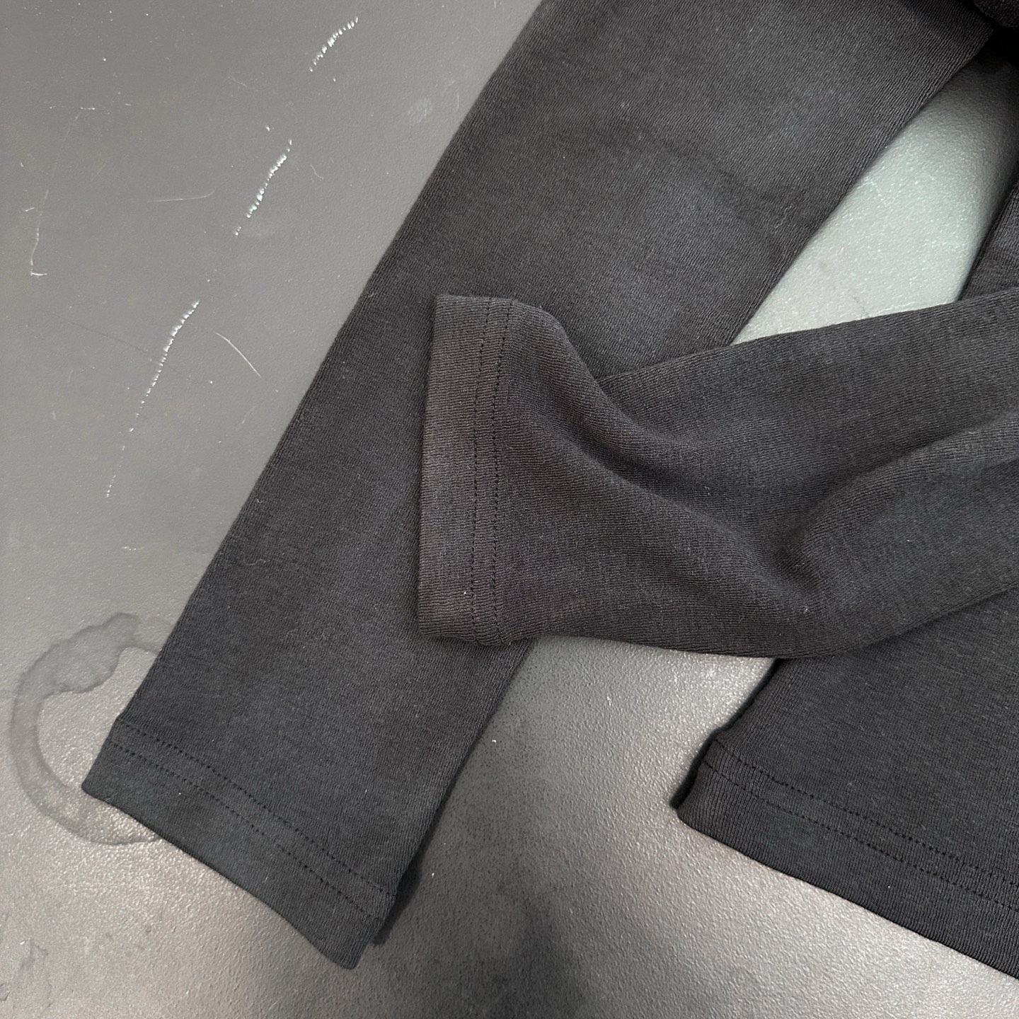 🆕克罗心 ｜ 新款长袖打底，成衣洗水炒色加多处印花工艺，进口羊毛莫代尔面料，尺码sml