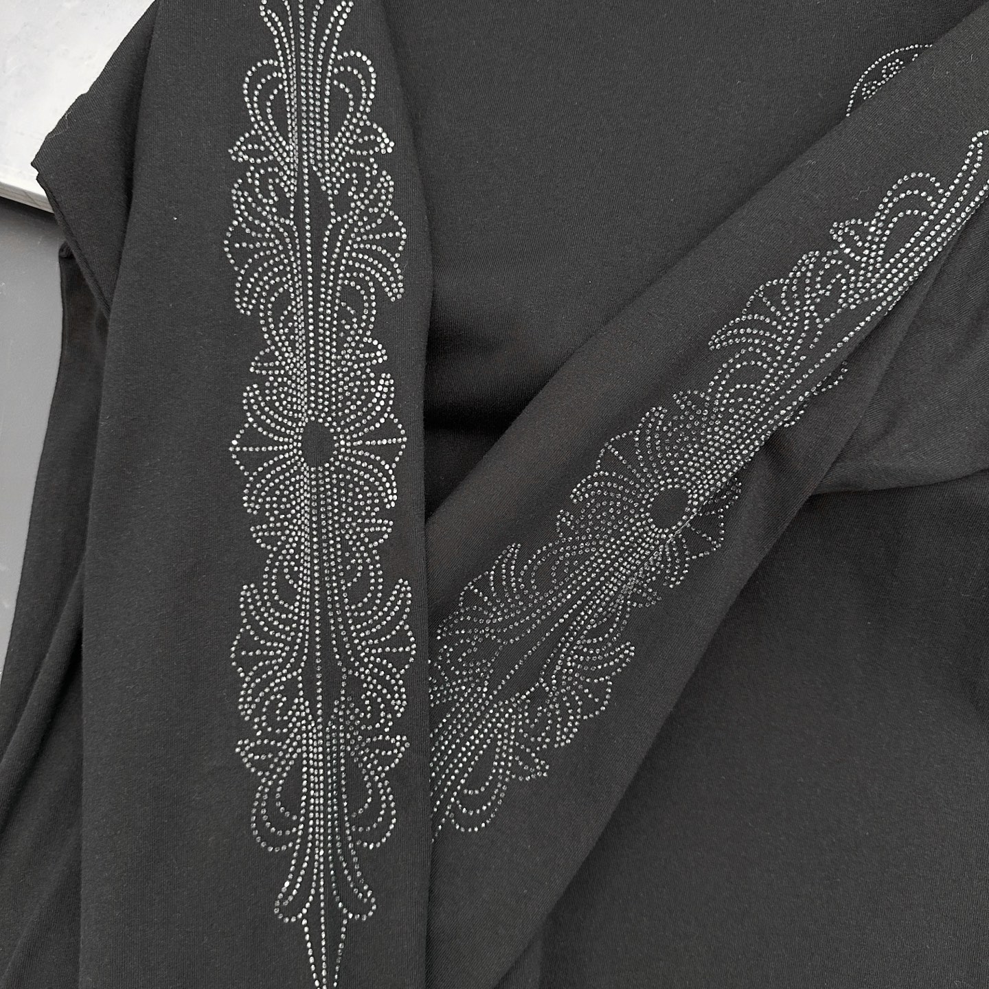 🆕克罗心 ｜ 新款长袖t，成衣洗水烫钻工艺，休闲时尚，尺码sml